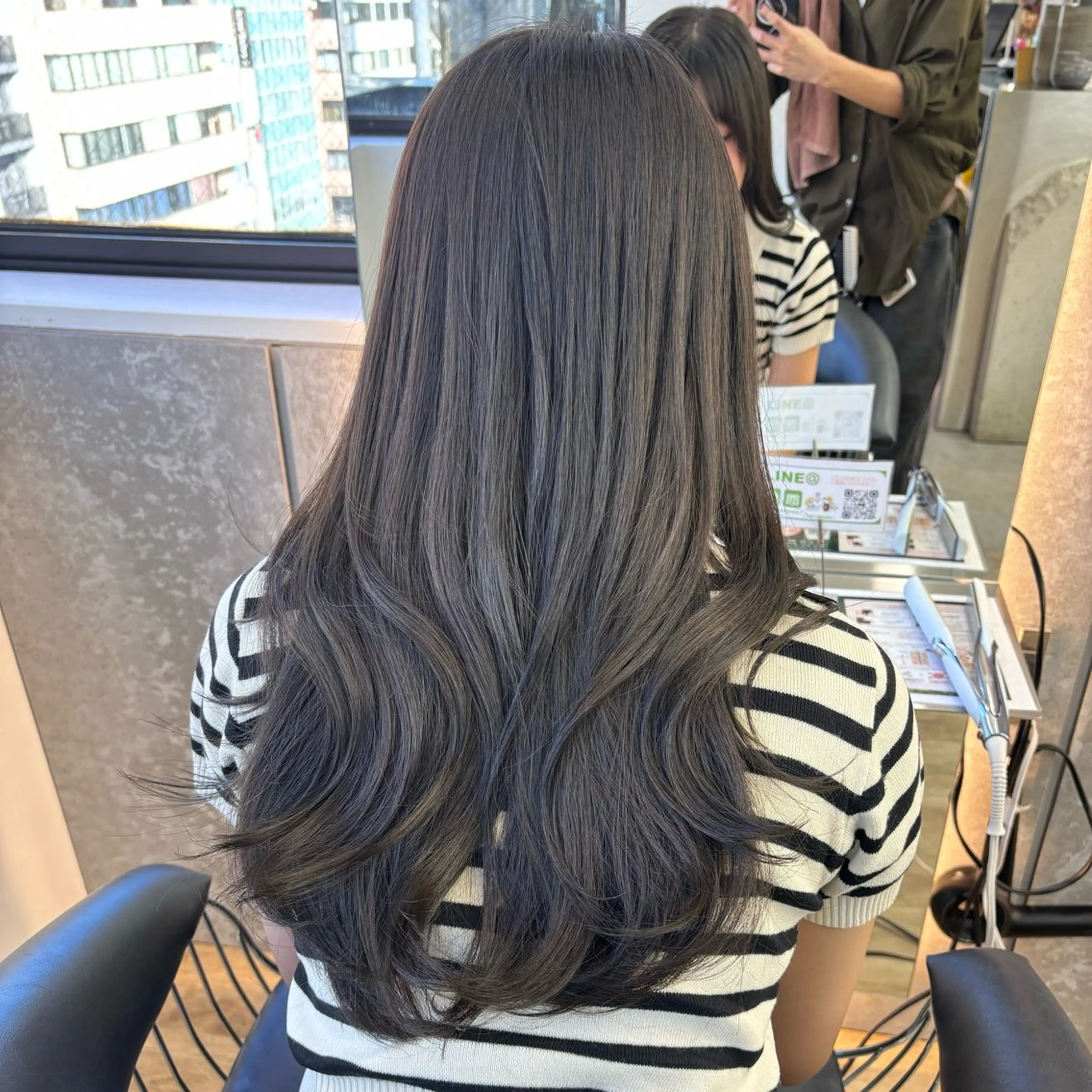 セミロング カット ヘアカラー トリートメント 髪質改善/縮毛矯正/ 韓国ヘア/矢野のヘアスタイル