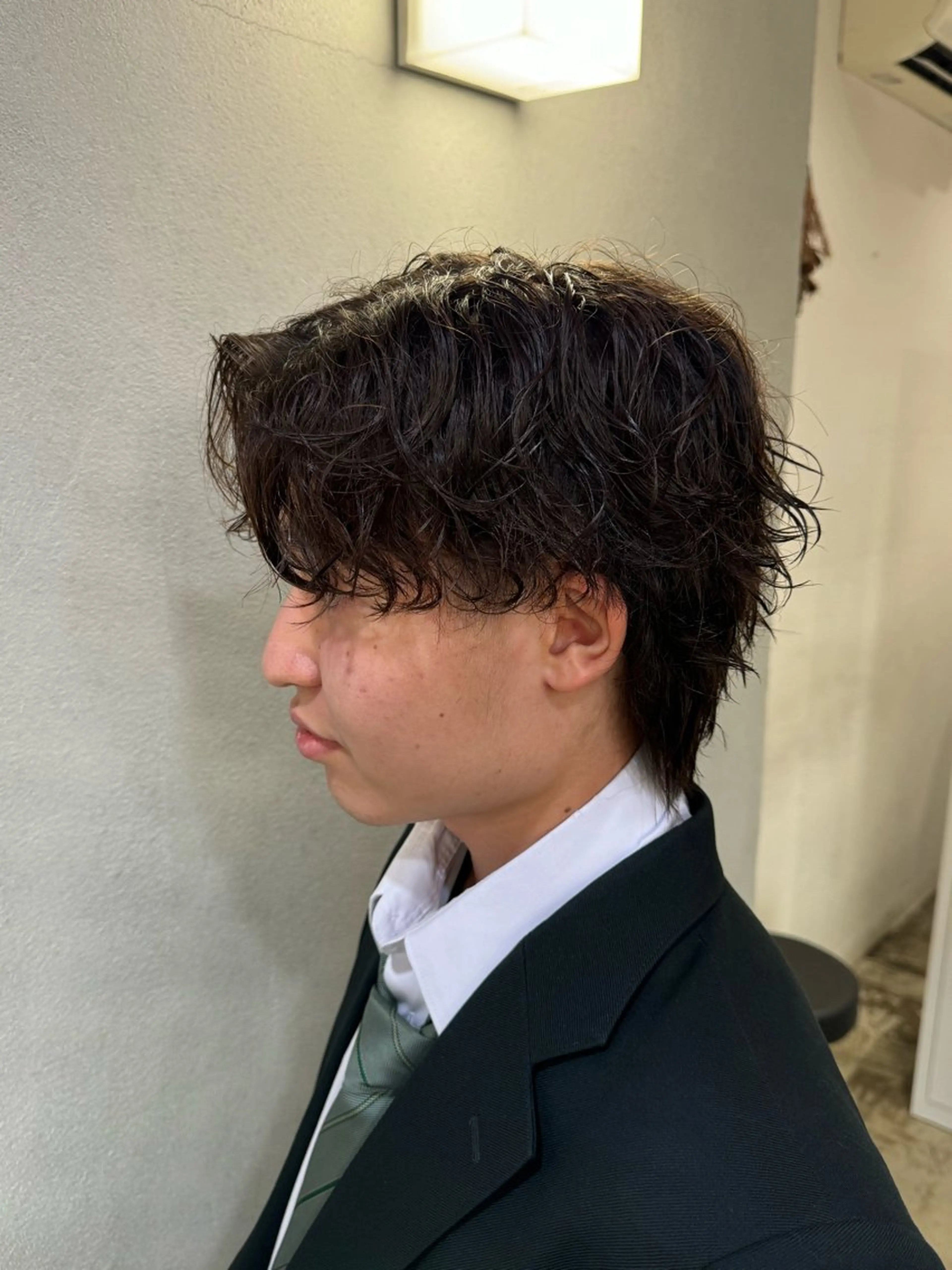 メンズ カット パーマ アキト/ メンズ/透明感暗髪のヘアスタイル