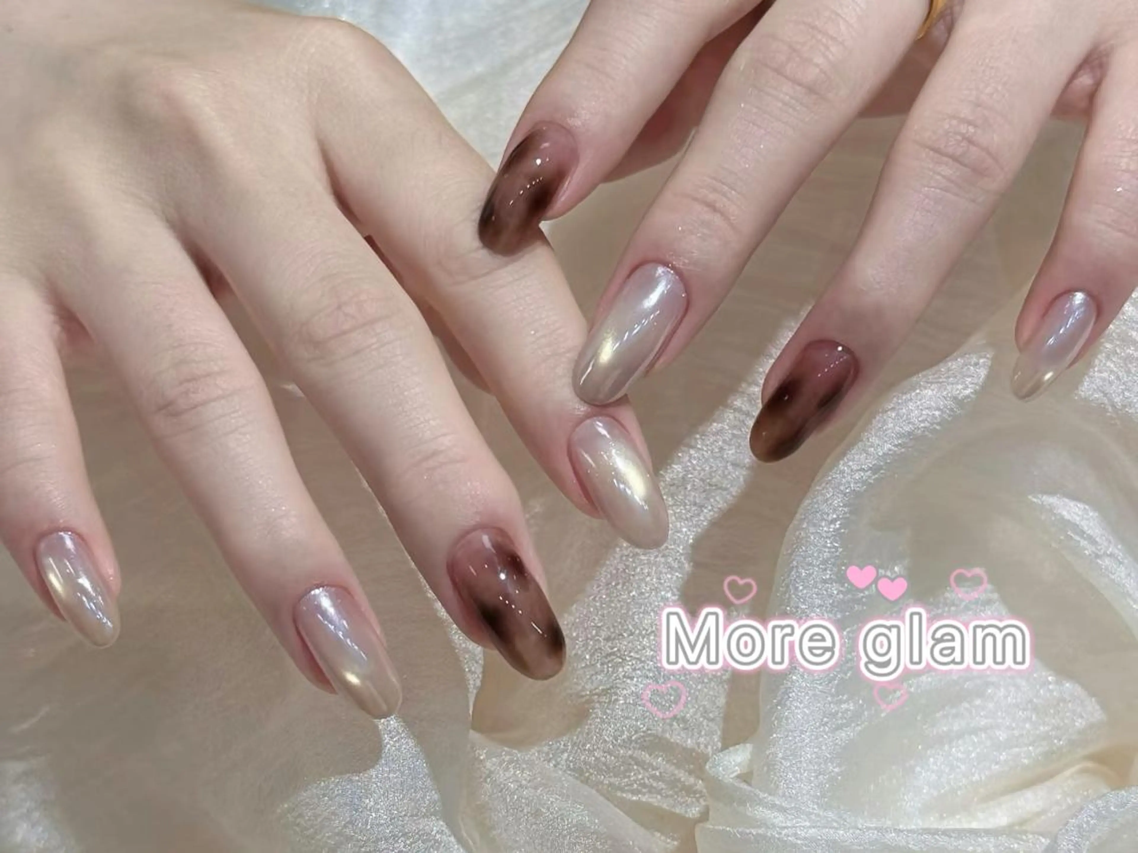 ネイル MoreGlam Nailsのネイルデザイン