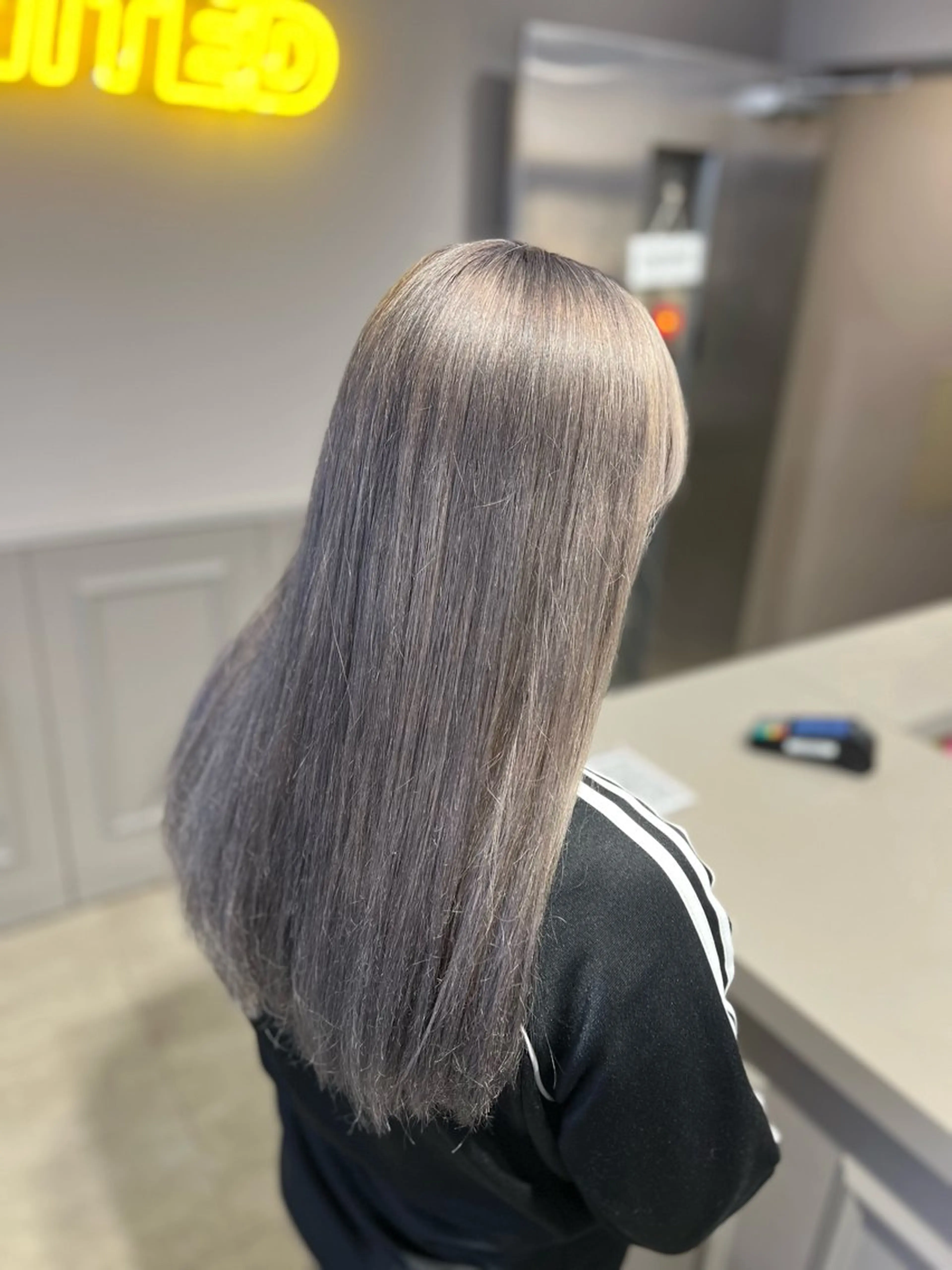 ロング カラー ヘアカラー 韓国レイヤーカット /REIのヘアスタイル