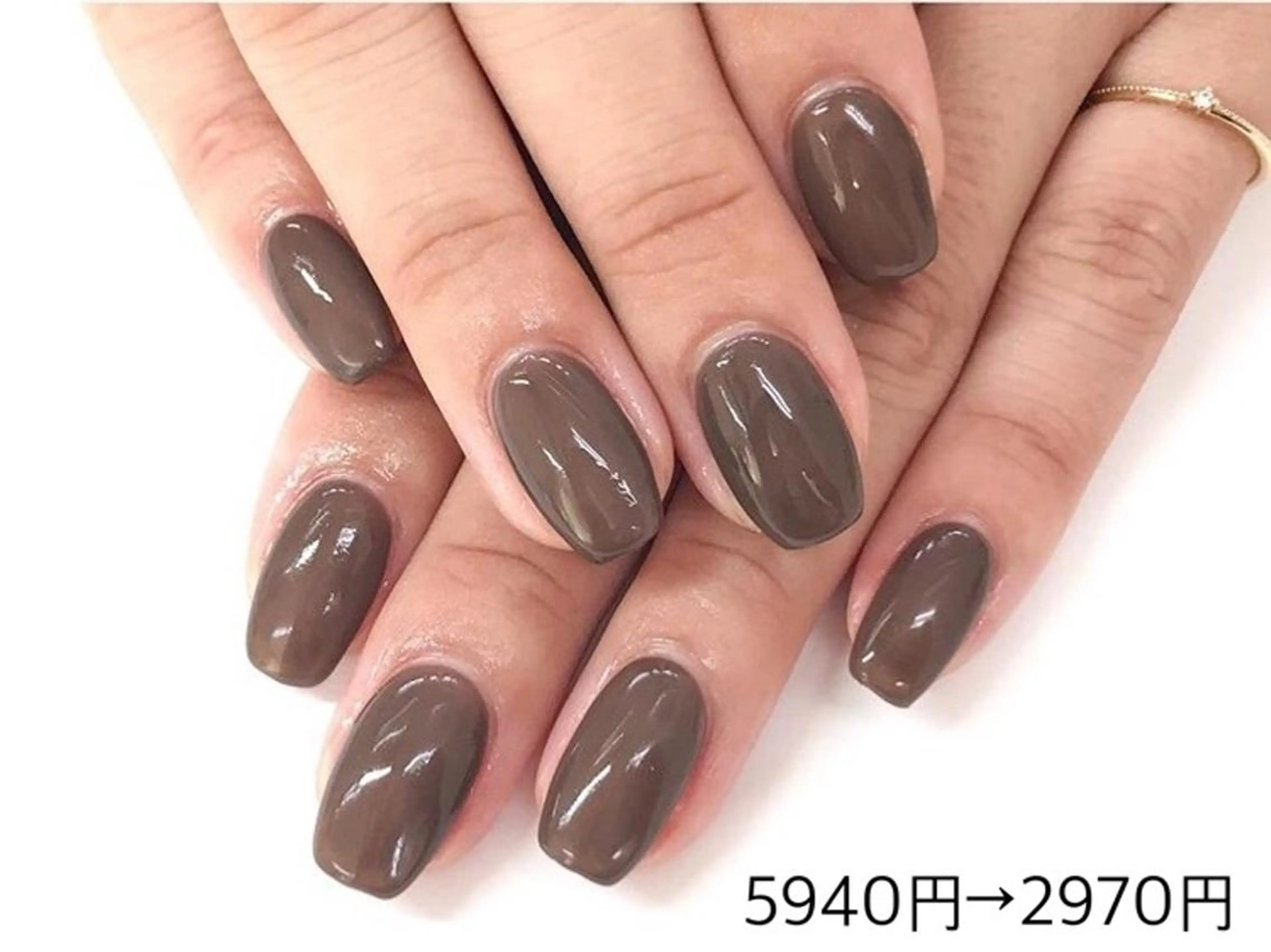 ネイル ネイルR新百合ヶ丘店所属・ネイルR 新百合ヶ丘のネイルデザイン