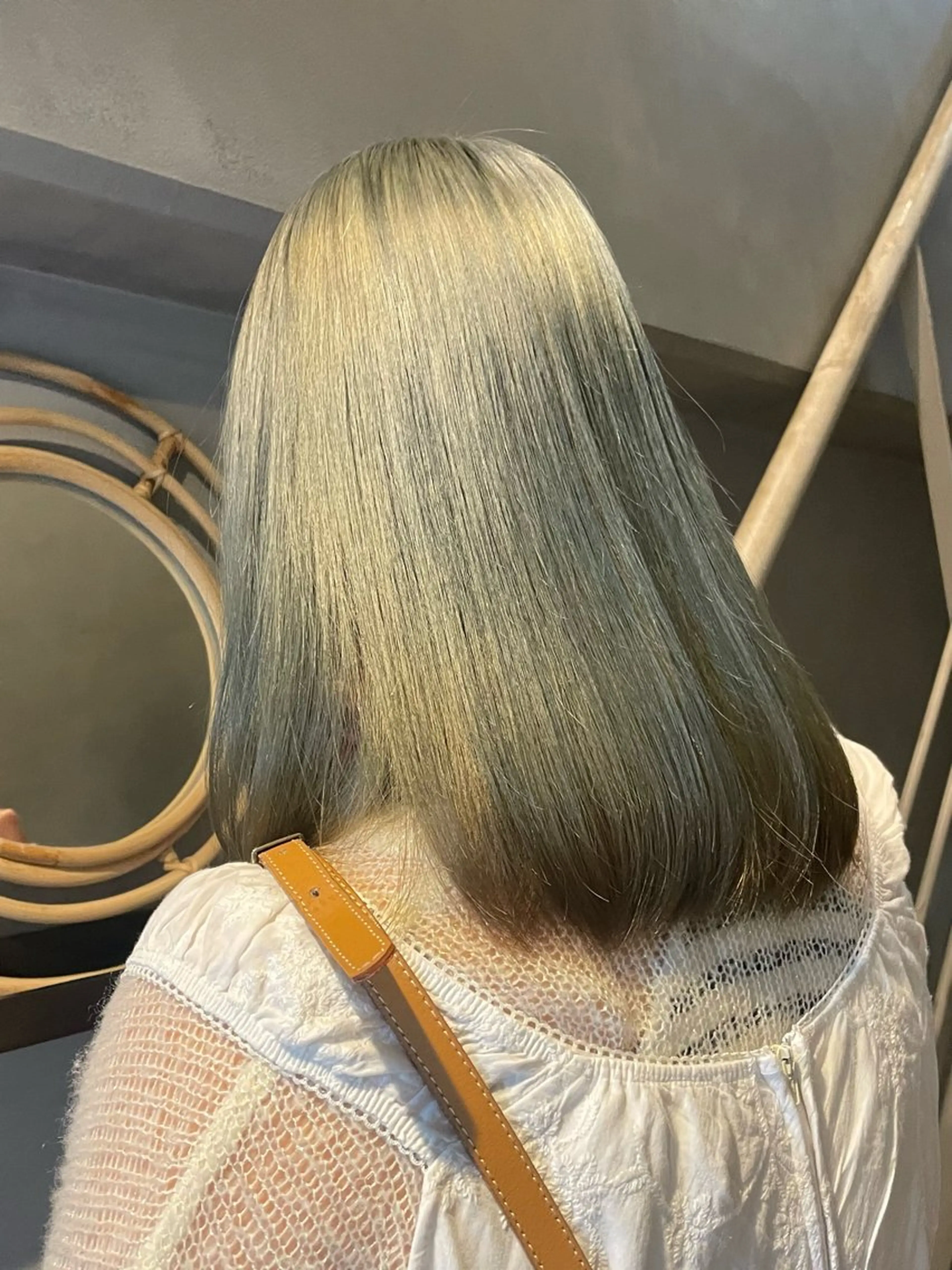 ミディアム カラー AIRI /XENA渋谷本店のヘアスタイル