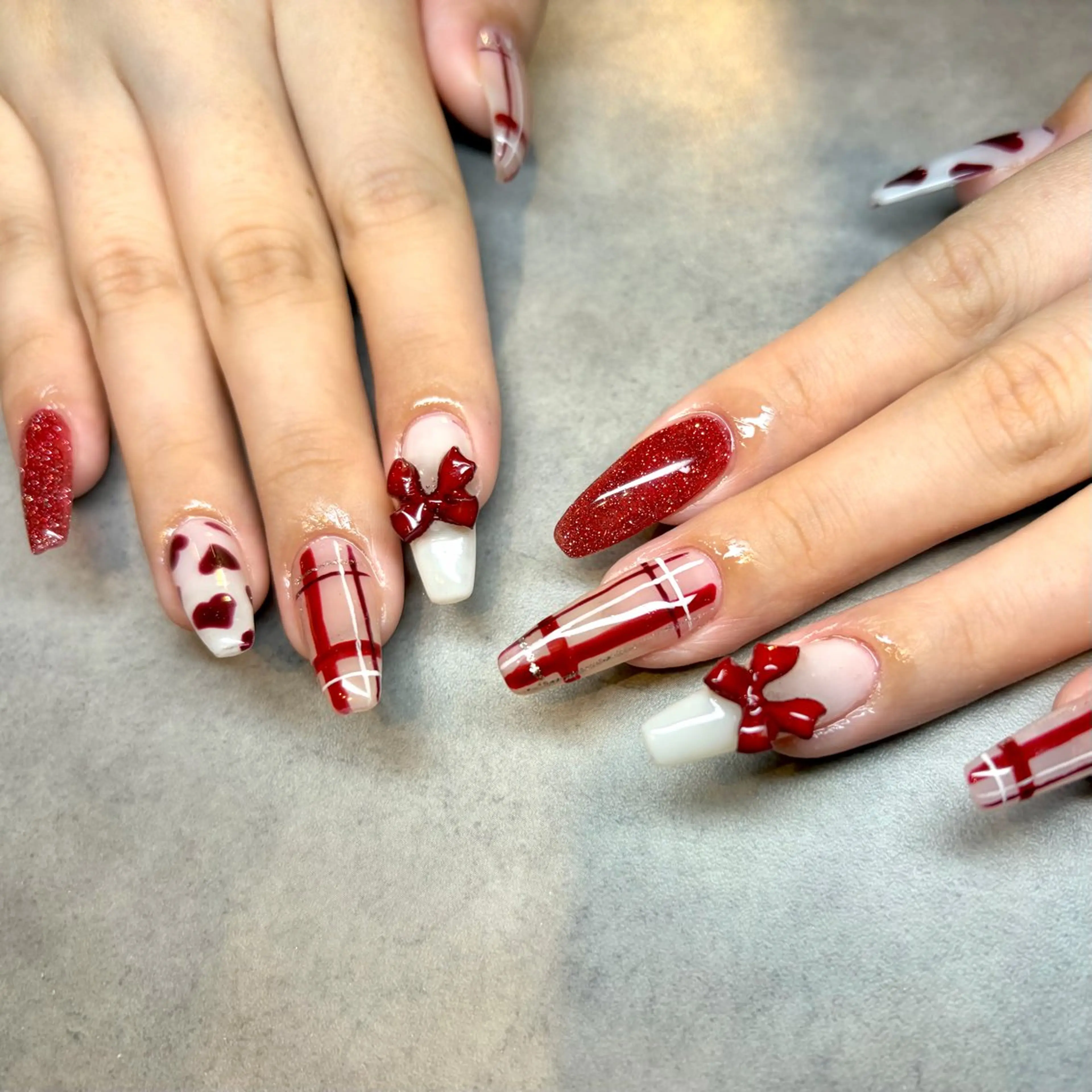 ネイル 冬ネイル クリスマス ハンドネイル MAHO W 【深江橋店】のネイルデザイン