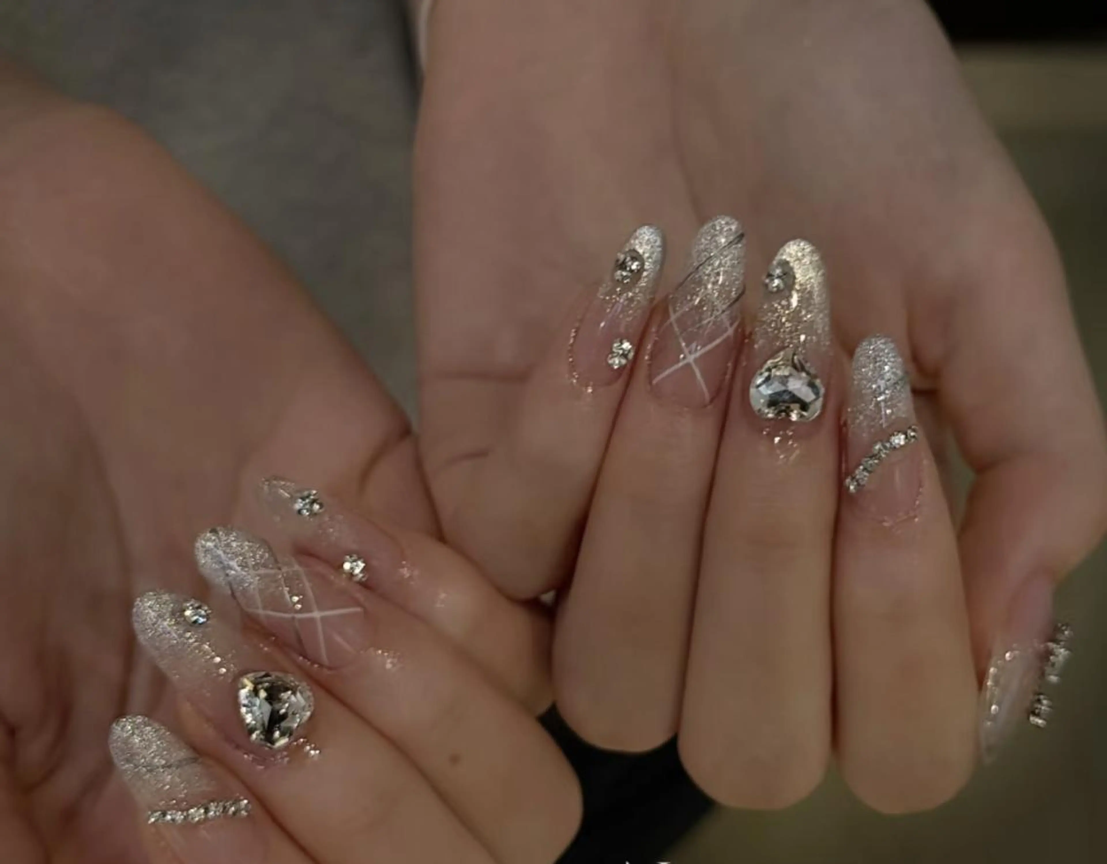 ネイル ハンドネイル 🎀 KiKi_nailのネイルデザイン