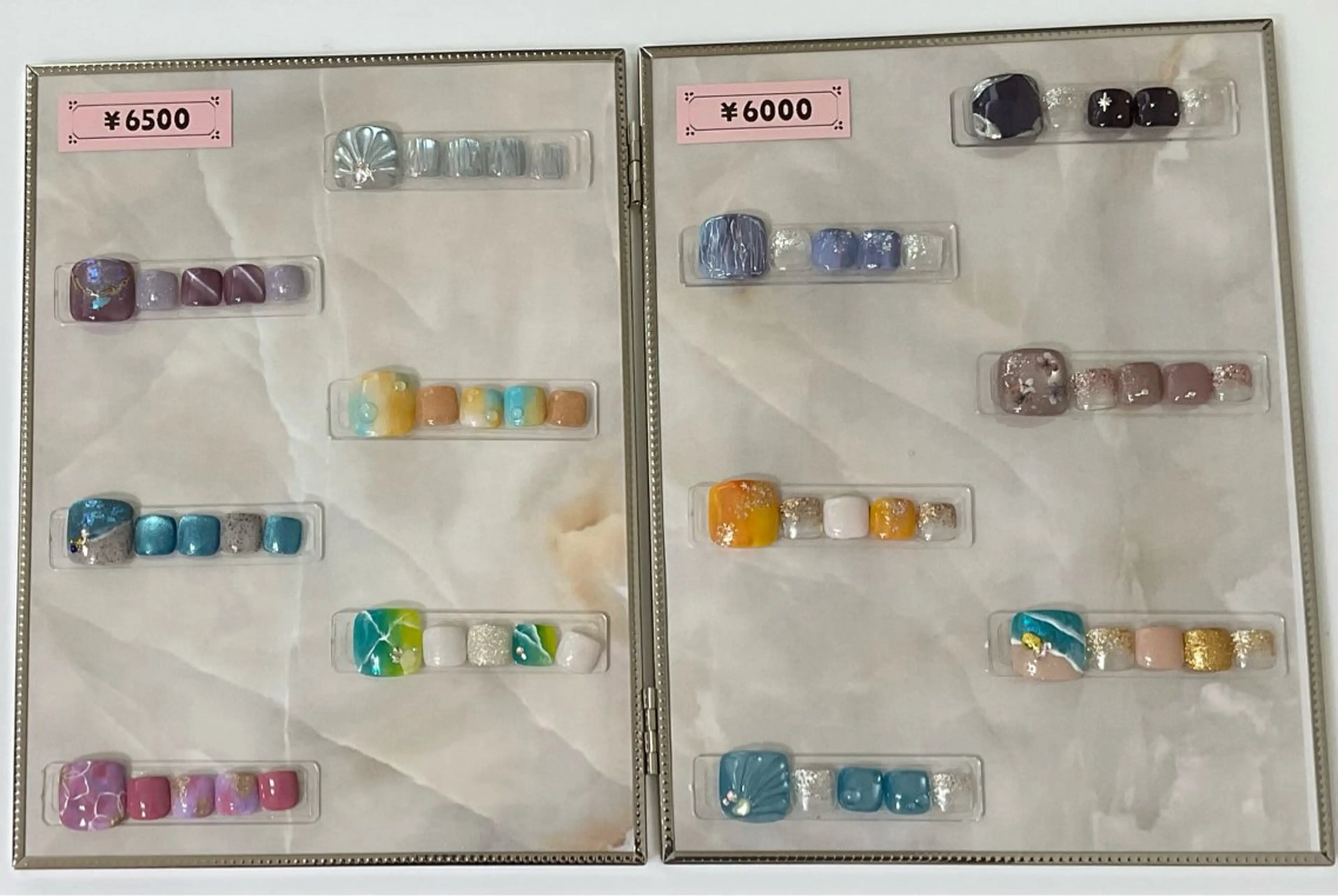 ネイル フットネイル フットネイル Nailsalon Nearのネイルデザイン