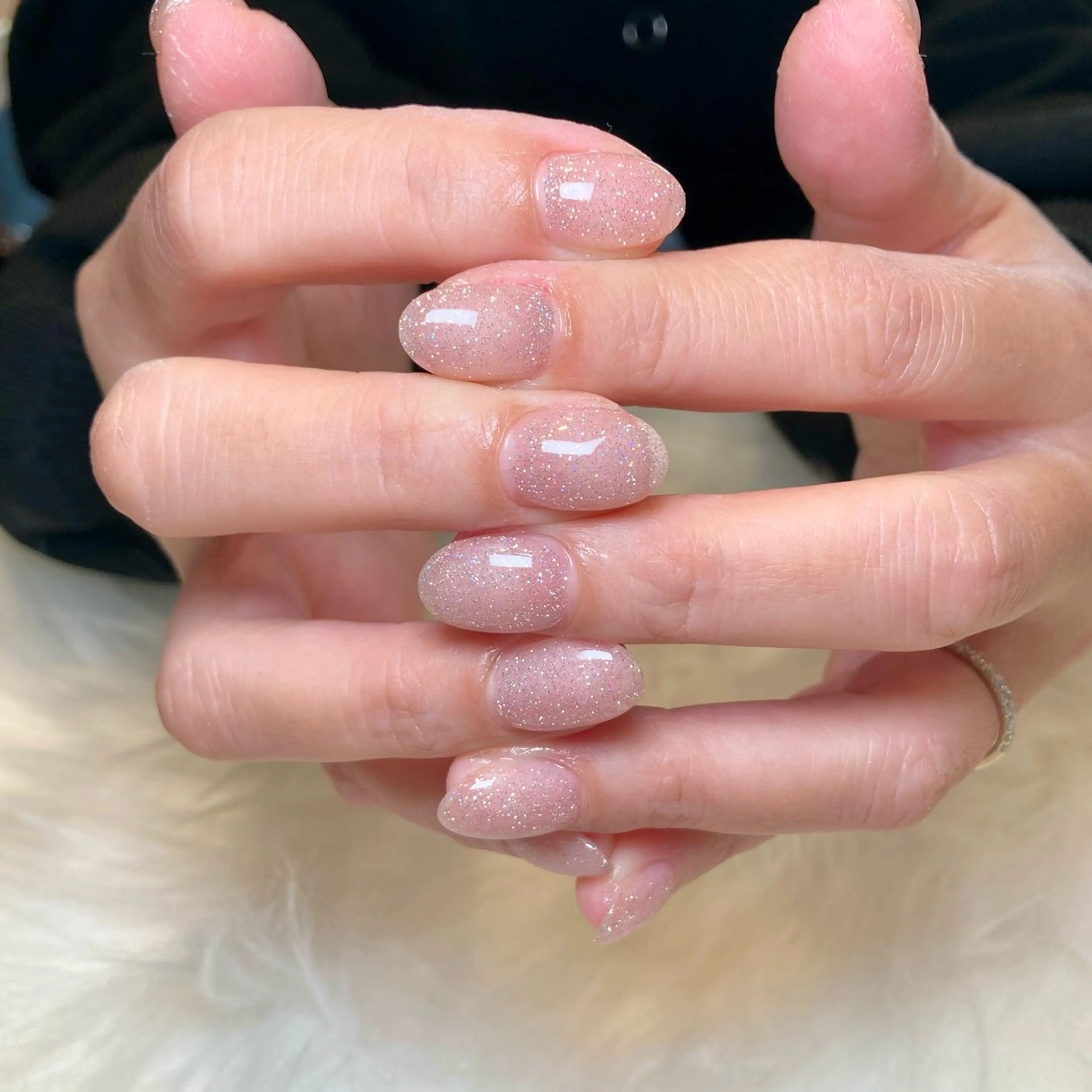 ハンド💅ワンカラーorラメグラ！オフ無料（フィルイン）¥5160の写真