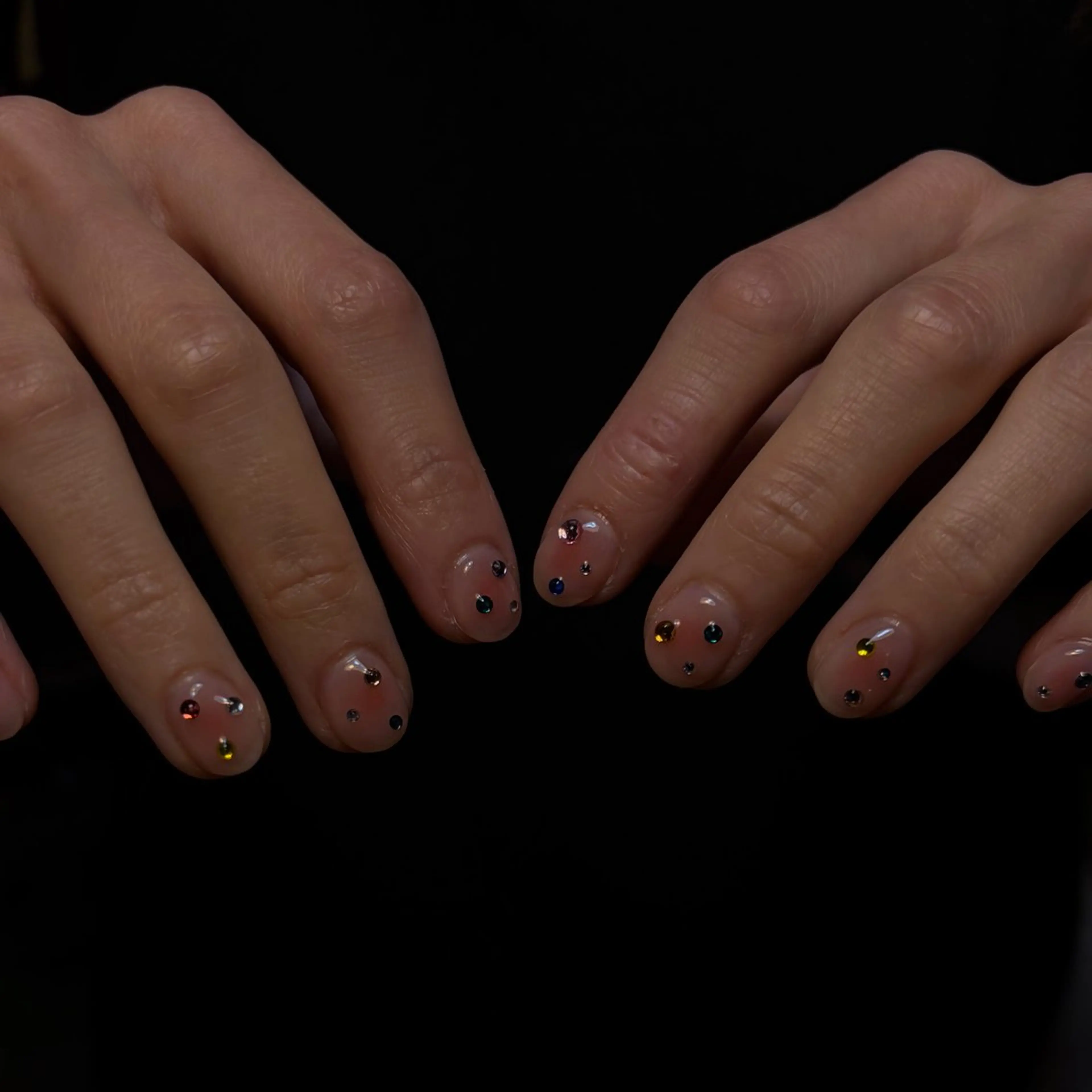 ネイル Cae.所属・Cae. 【カエドット】のネイルデザイン