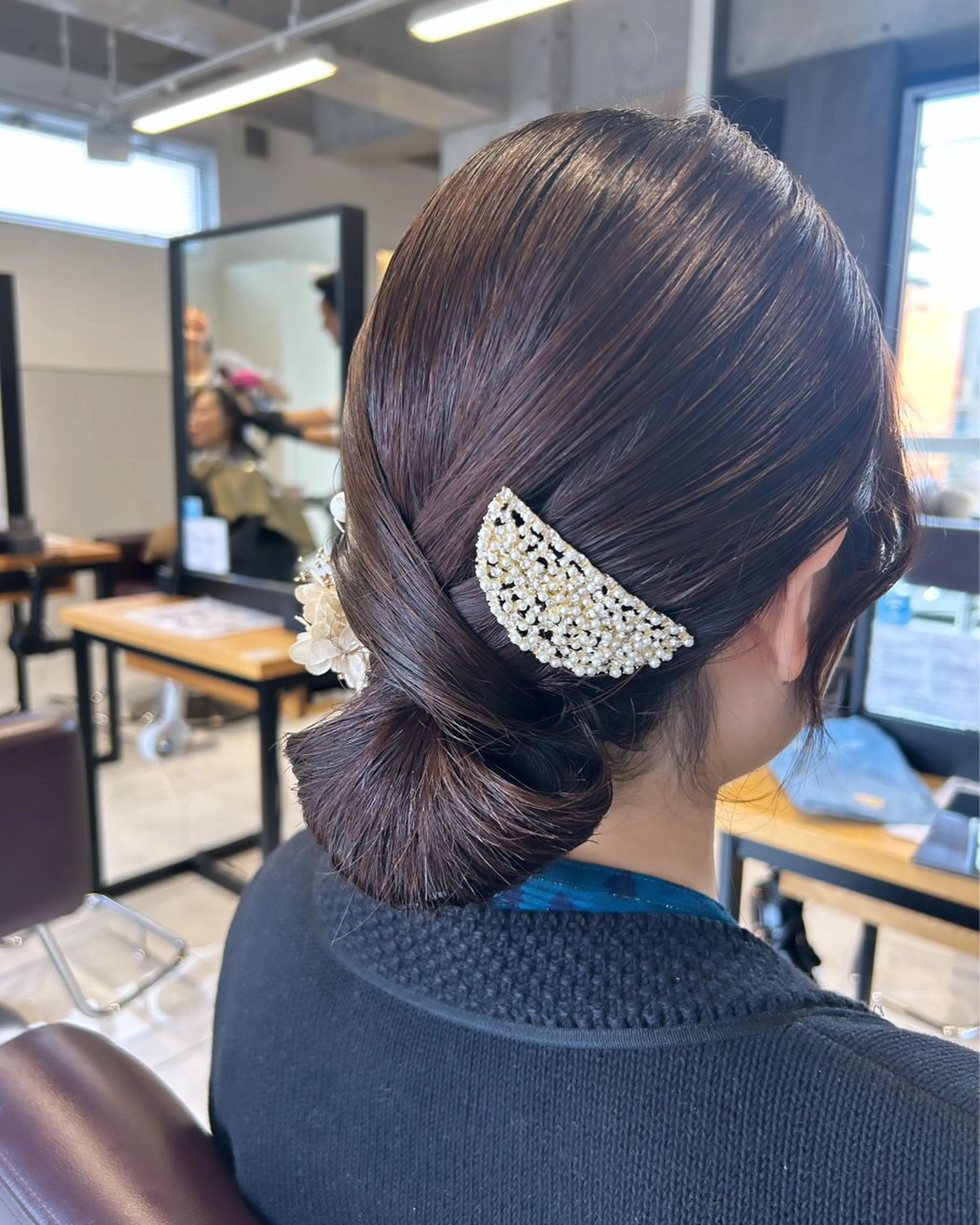 セミロング にった みずきのヘアスタイル