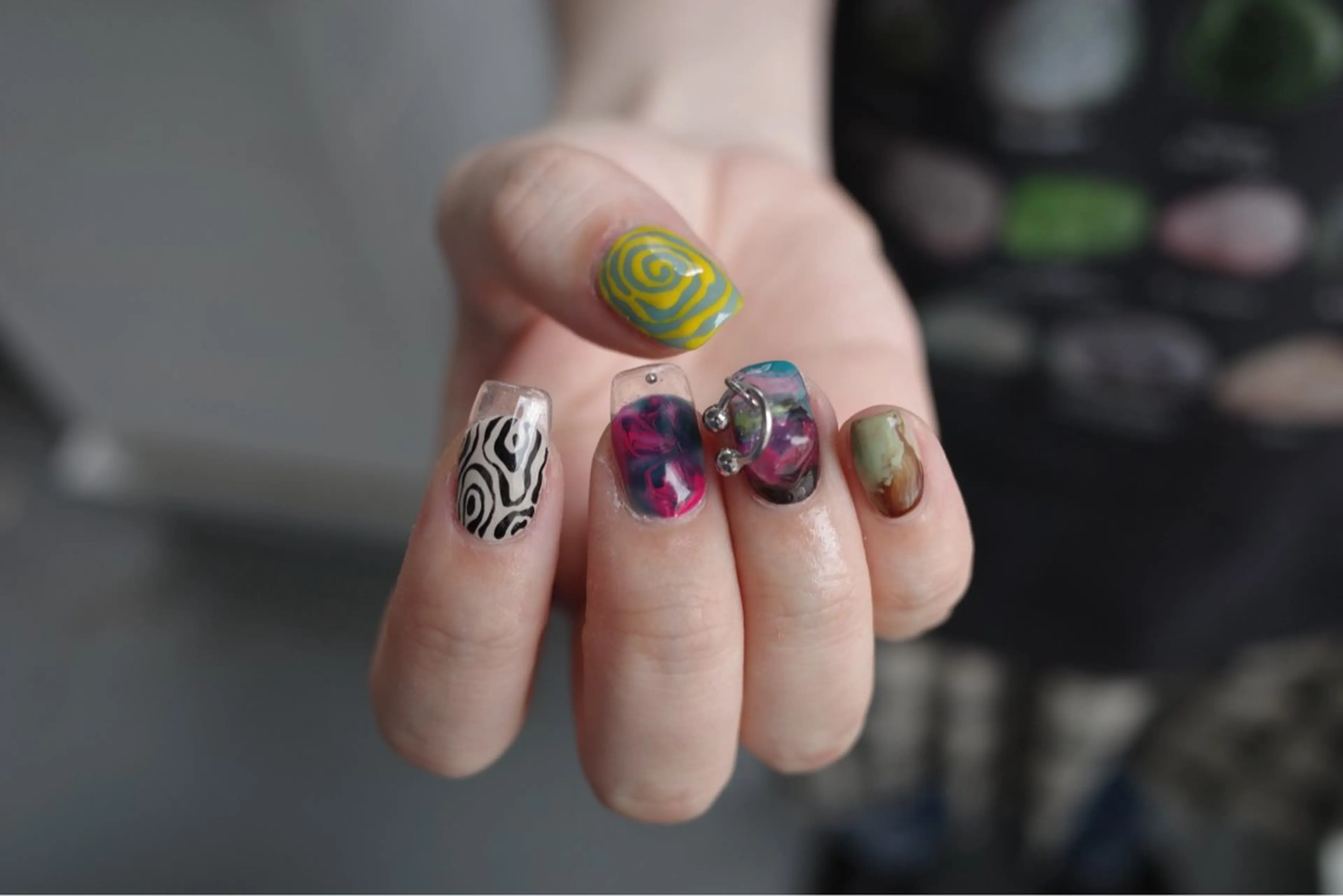 ネイル ULL conatsuのネイルデザイン