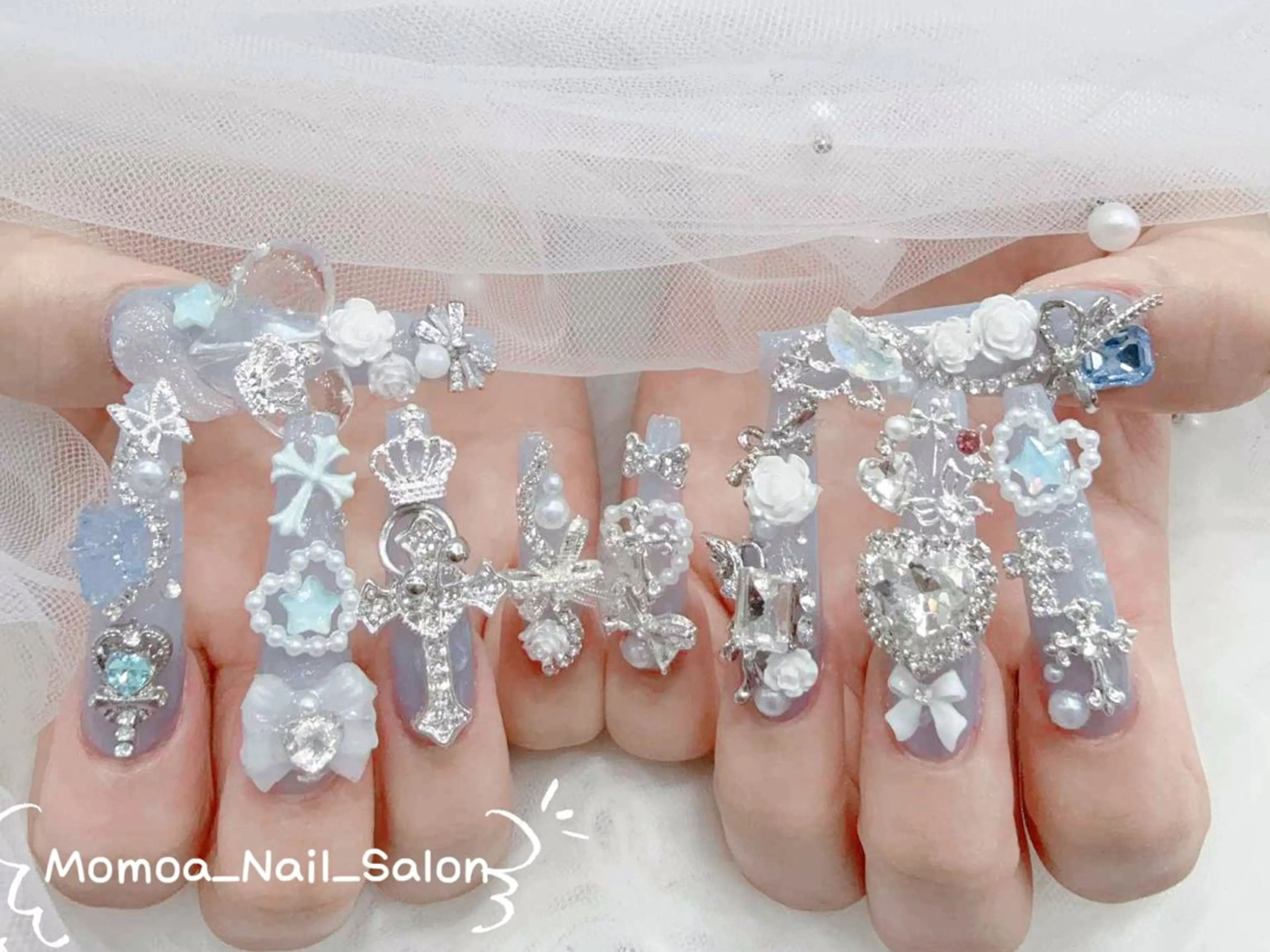 ネイル ハロウィン キラキラネイル 韓国ネイル スカルプネイル ハンドネイル MoMoA Nail ネイル長さ出し専門店のネイルデザイン