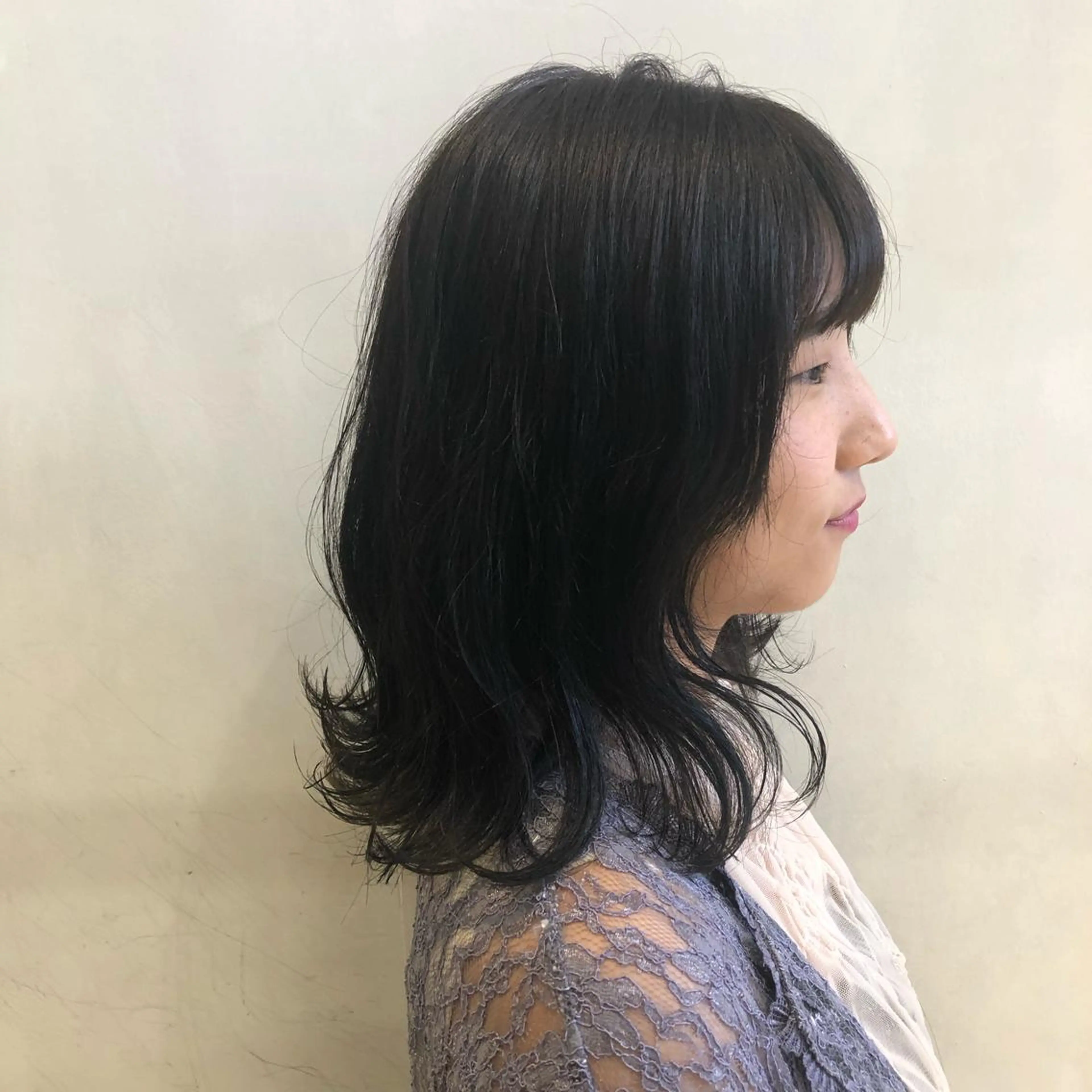 ミディアム 近藤 千裕のヘアスタイル