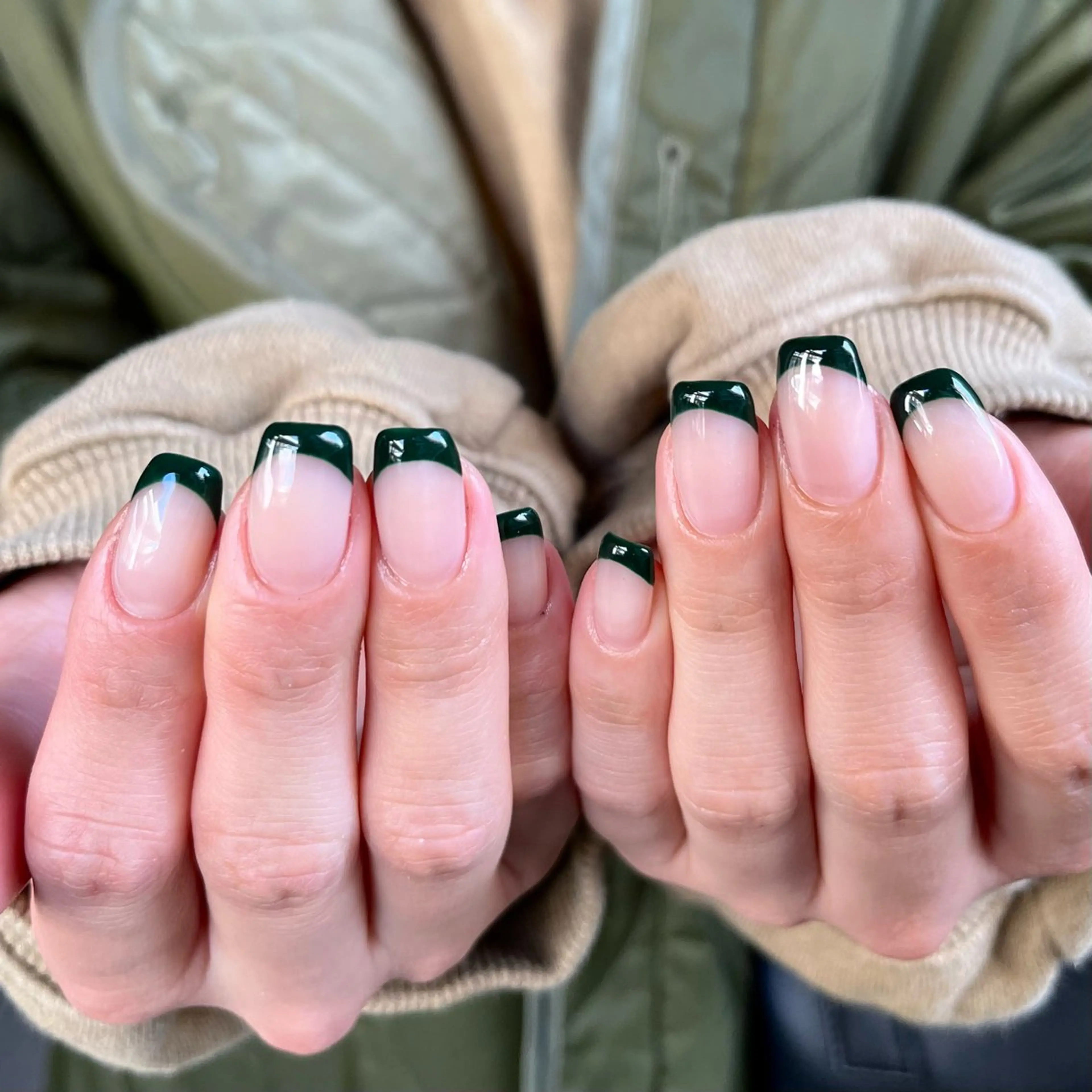 (オフあり)フレンチ　グラデーションの写真