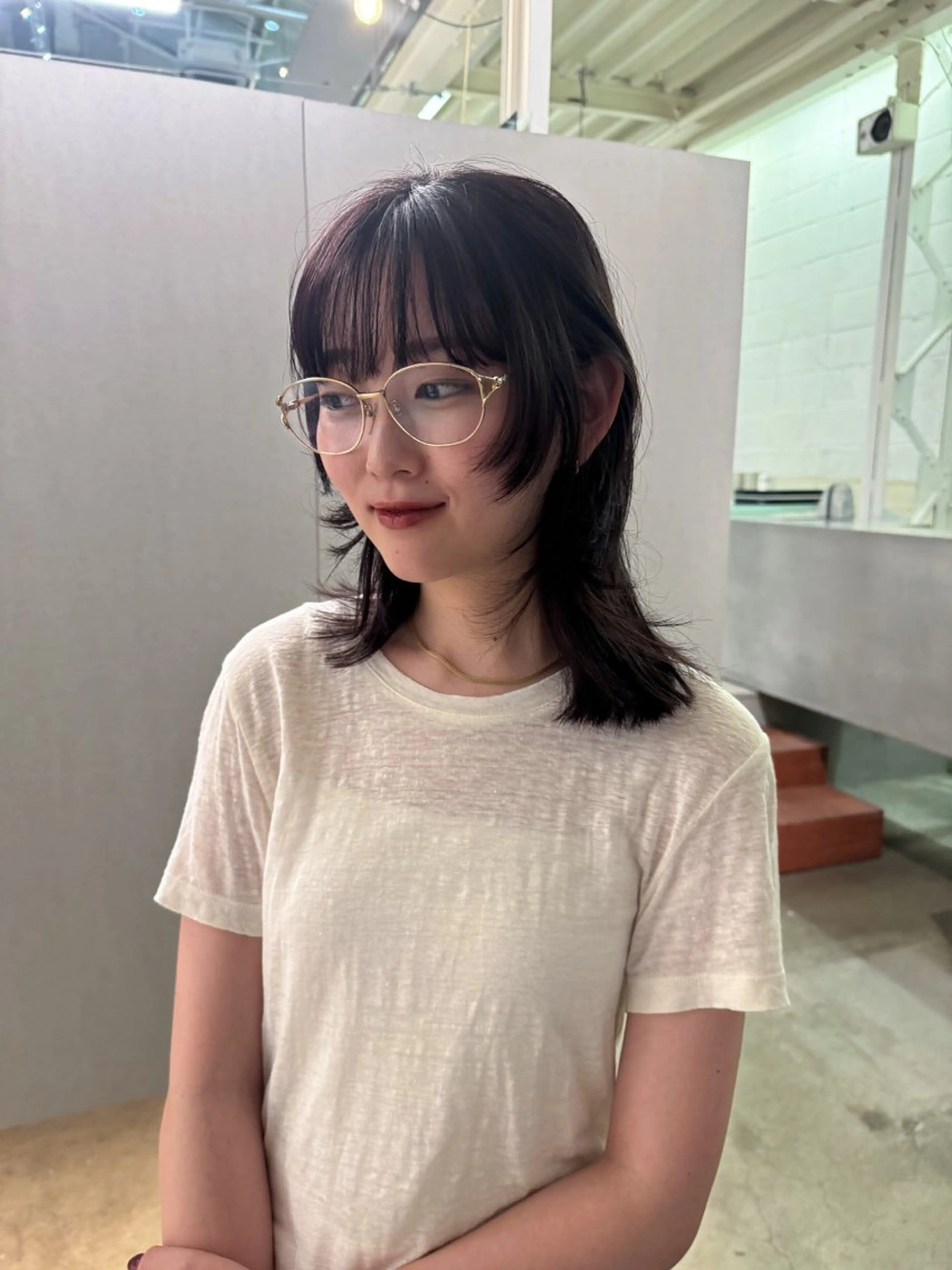 ミディアム パープルカラー ヘアカラー cache horie所属・ミワ ハナのヘアスタイル