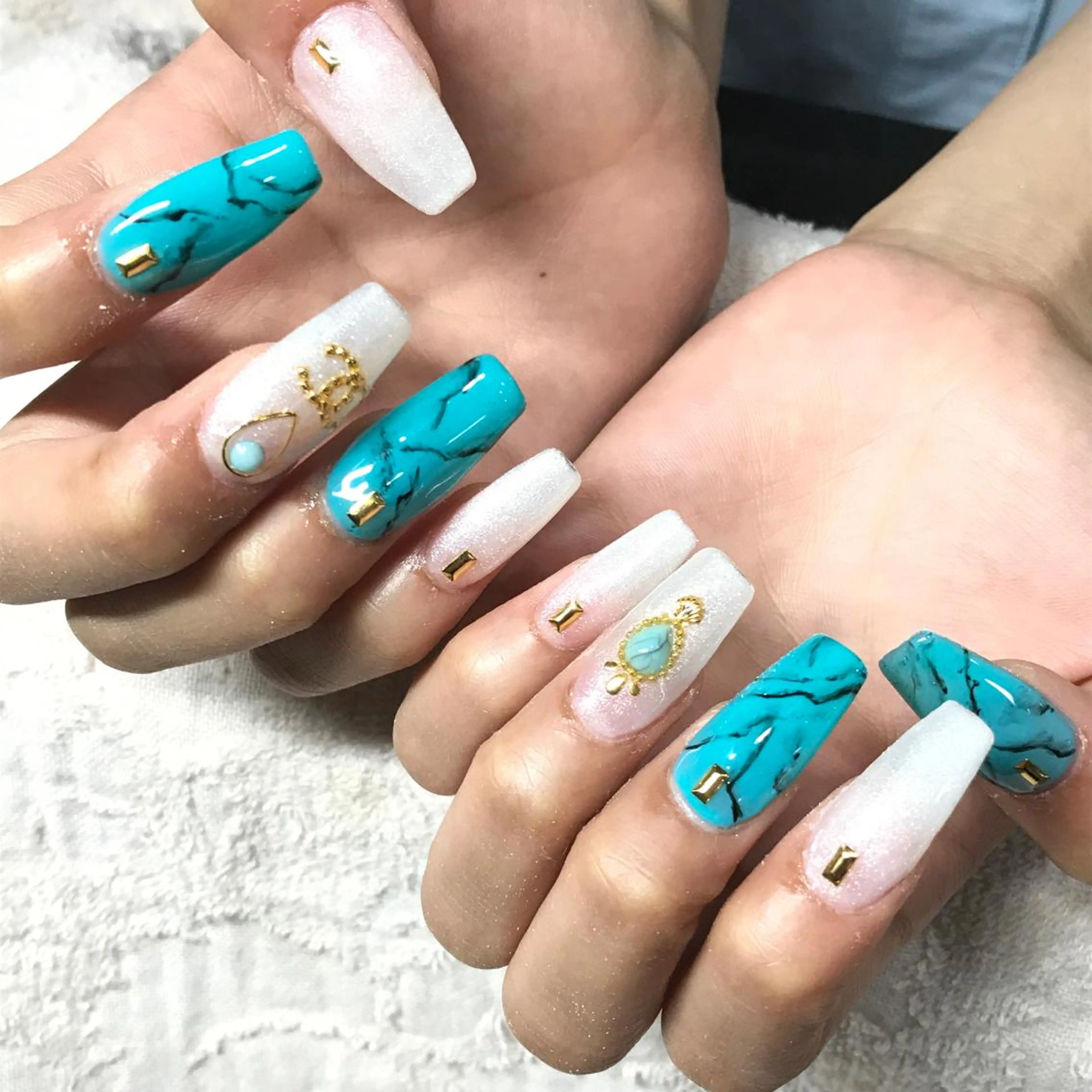 ネイル スカルプネイル 渋谷ビュレネイル Kaoruのネイルデザイン