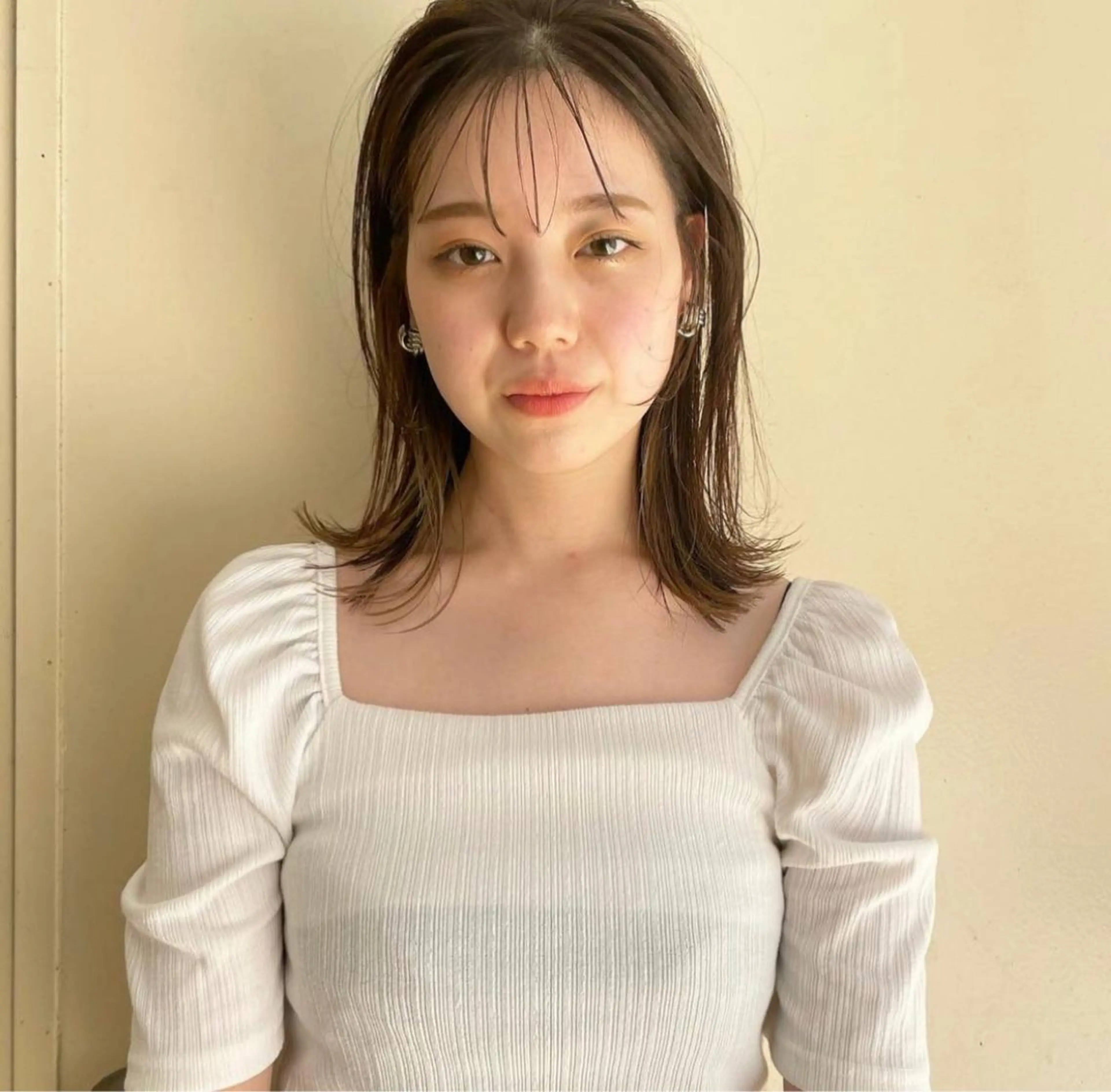 ミディアム レイヤーカット/ 縮毛矯正/ミサキ💐のヘアスタイル