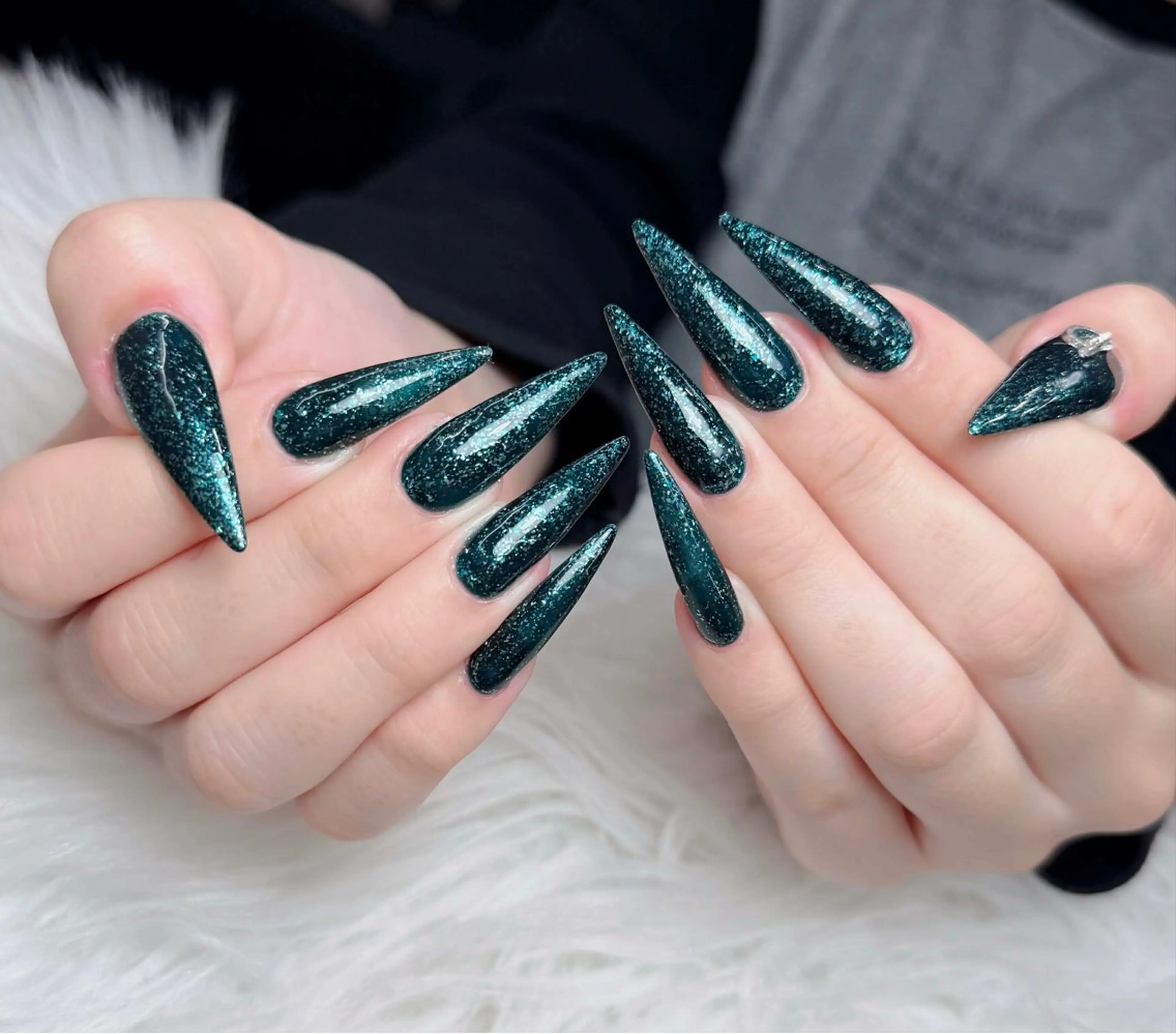 ネイル アートネイル フレンチネイル ジェルネイル 韓国ネイル マグネットネイル ハンドネイル Lenie Nailsのネイルデザイン