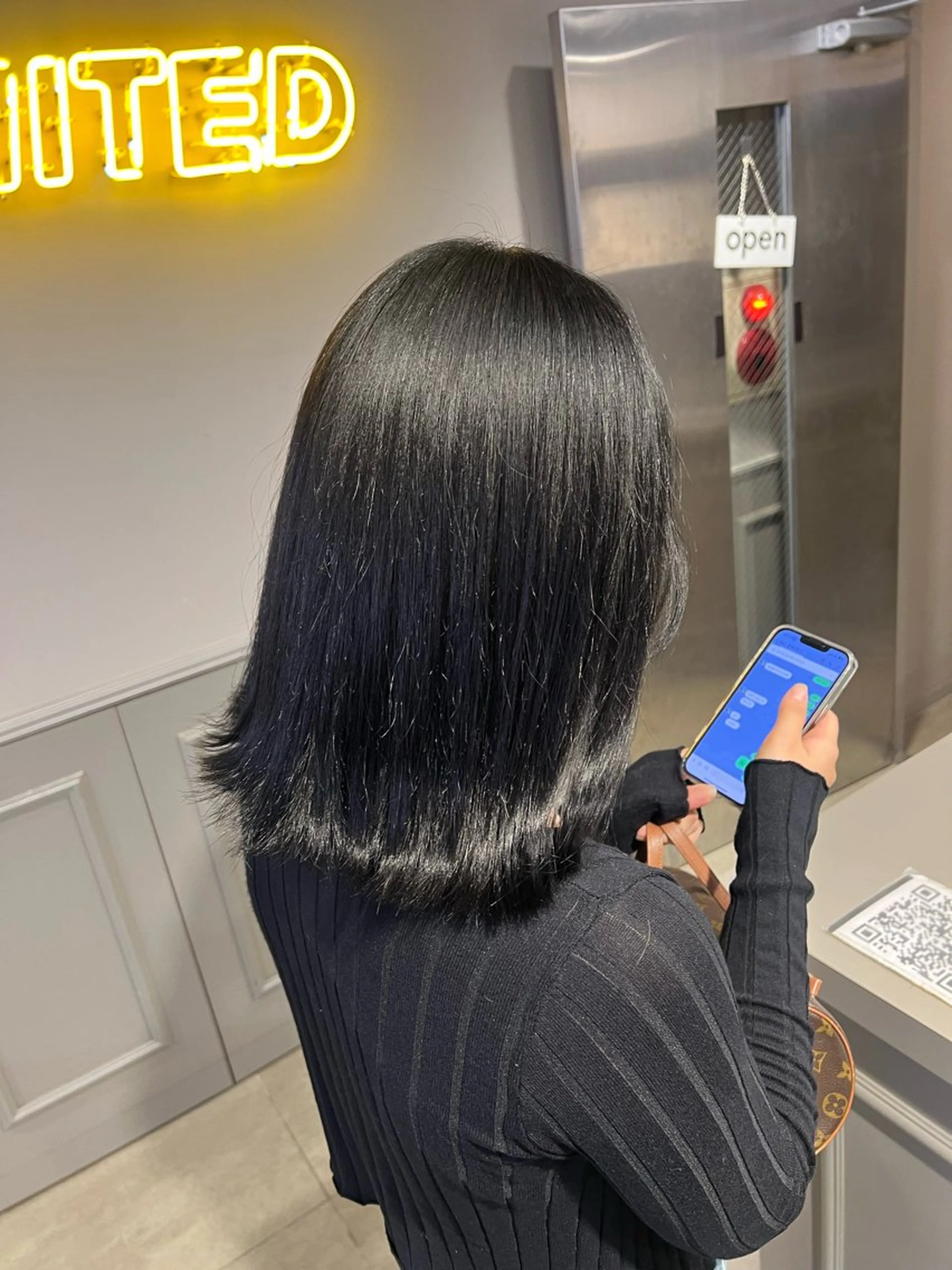 ミディアム カラー 韓国レイヤーカット /REIのヘアスタイル