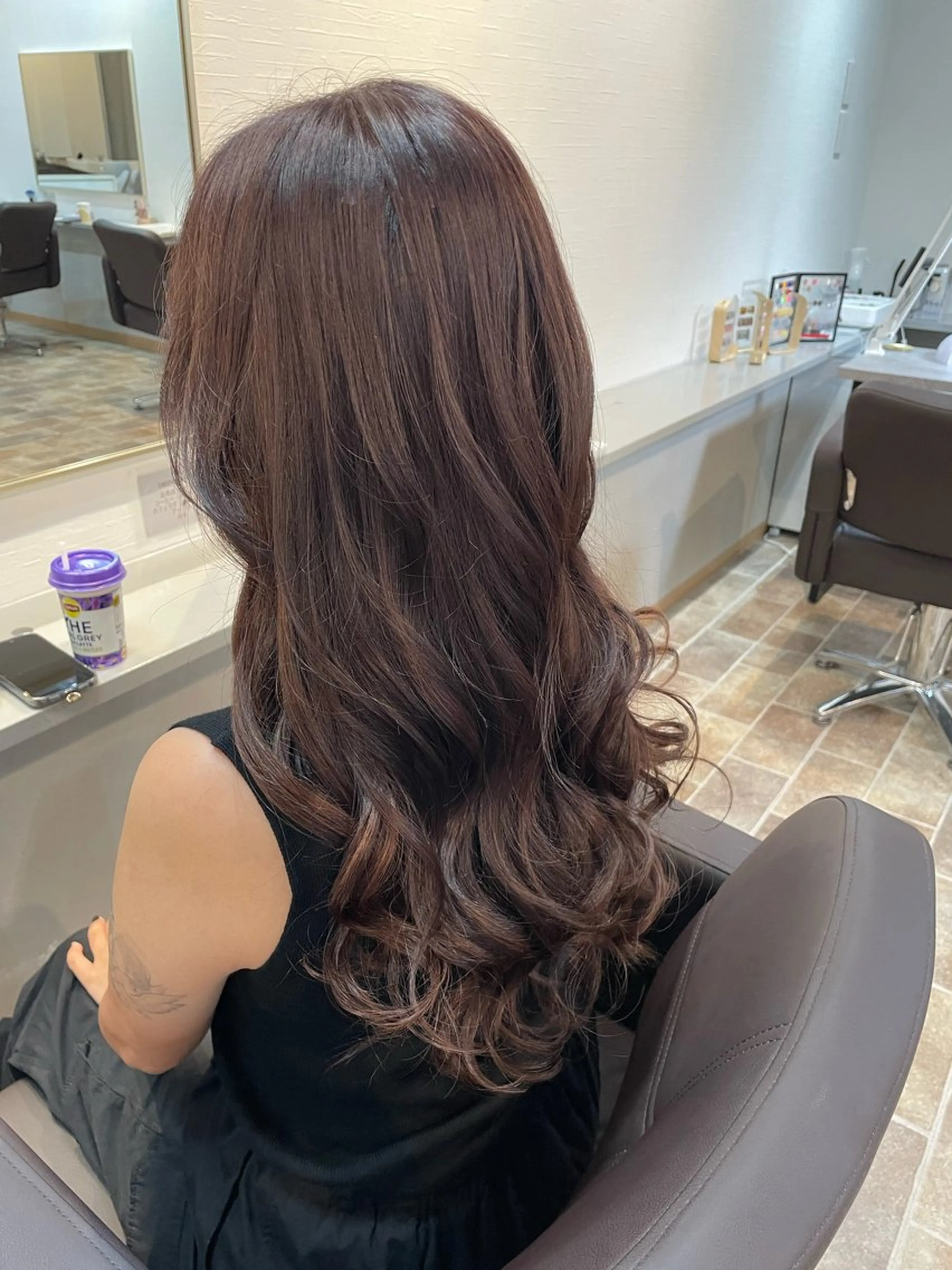 ロング カラー ブラウンカラー ピンクカラー ピンクブラウン カット ヘアカラー トリートメント STAR RIVER所属・YUI/ ブリーチカラー🌷のヘアスタイル