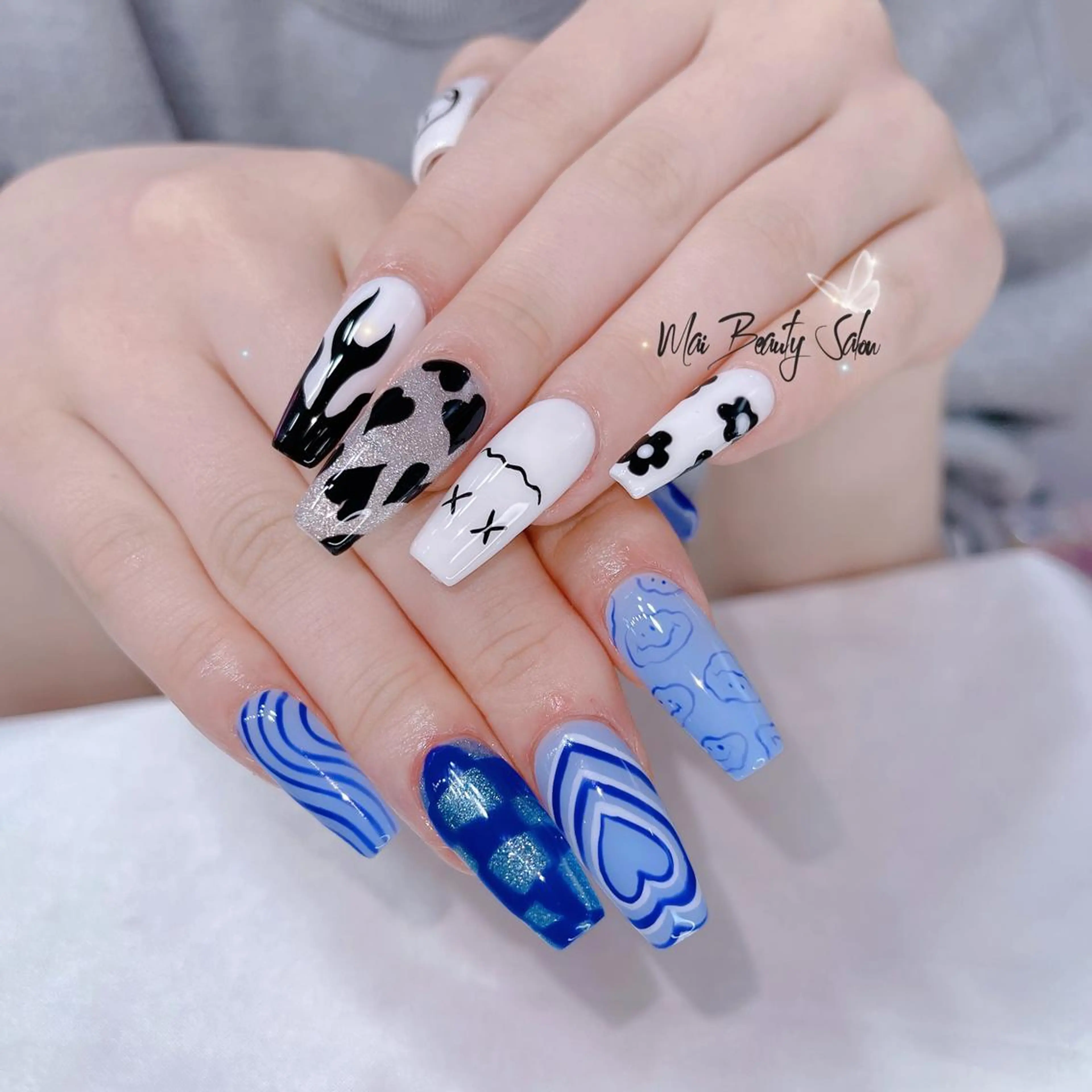 ネイル ジェルネイル パラジェル ワンホンネイル MaiBeauty マイ マイのネイルデザイン