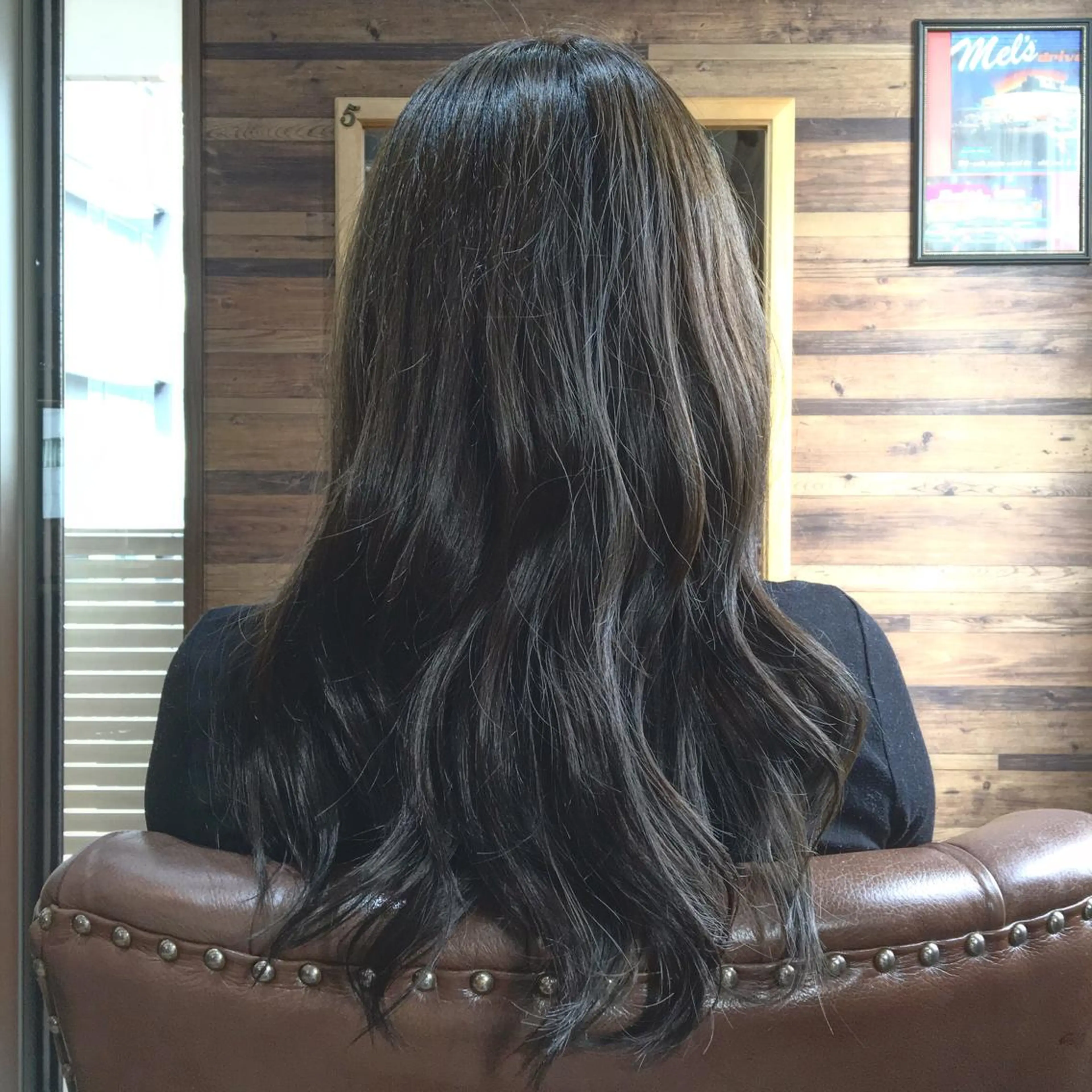 ロング カラー アッシュ アッシュグレー MITSU ✂️のヘアスタイル