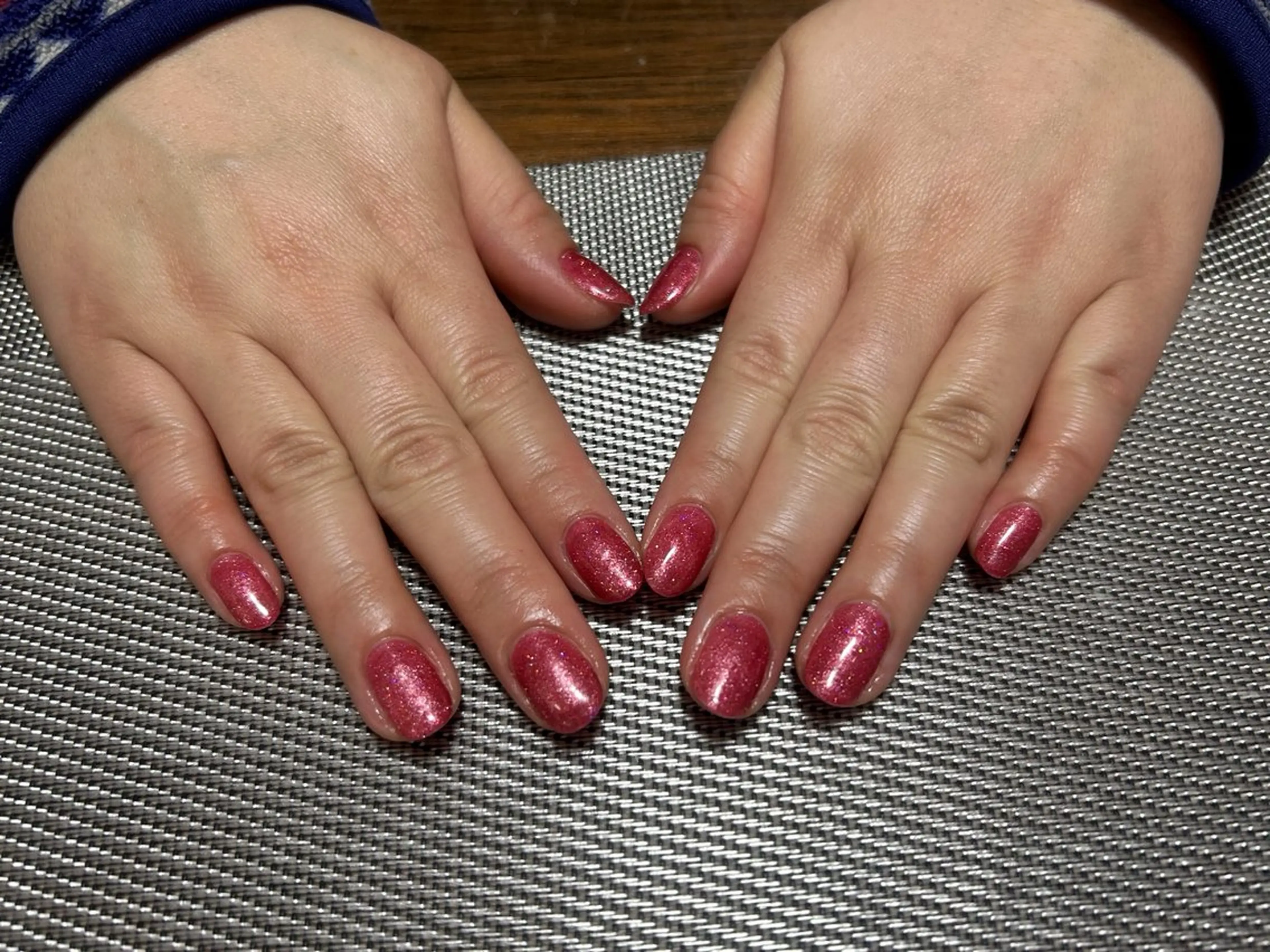 ネイル フラッシュネイル ピンク 赤色 ハンドネイル i nailのネイルデザイン