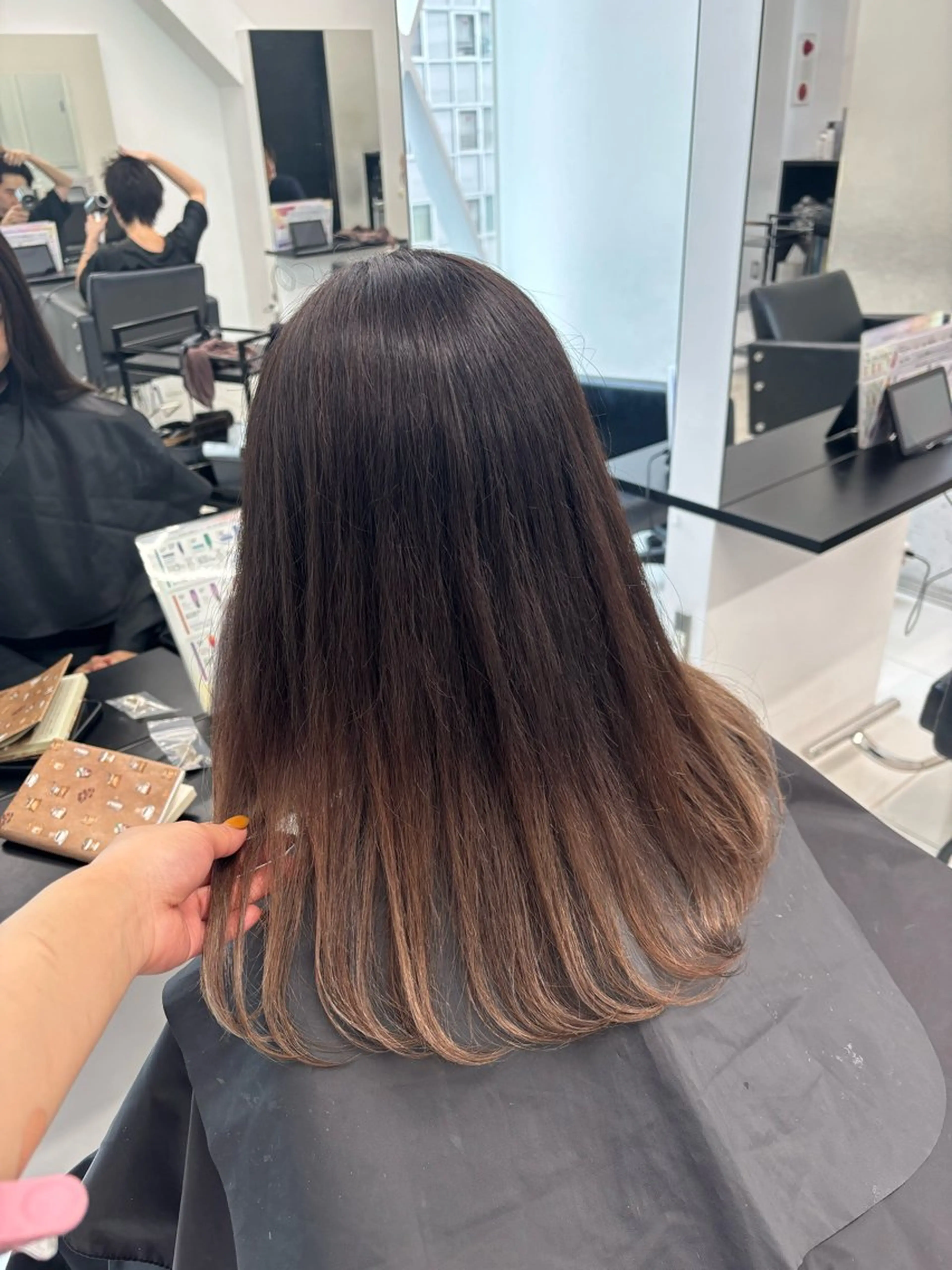 セミロング カラー ヘアカラー トリートメント ALIVE吉祥寺✨ モデル募集中💕みくのヘアスタイル