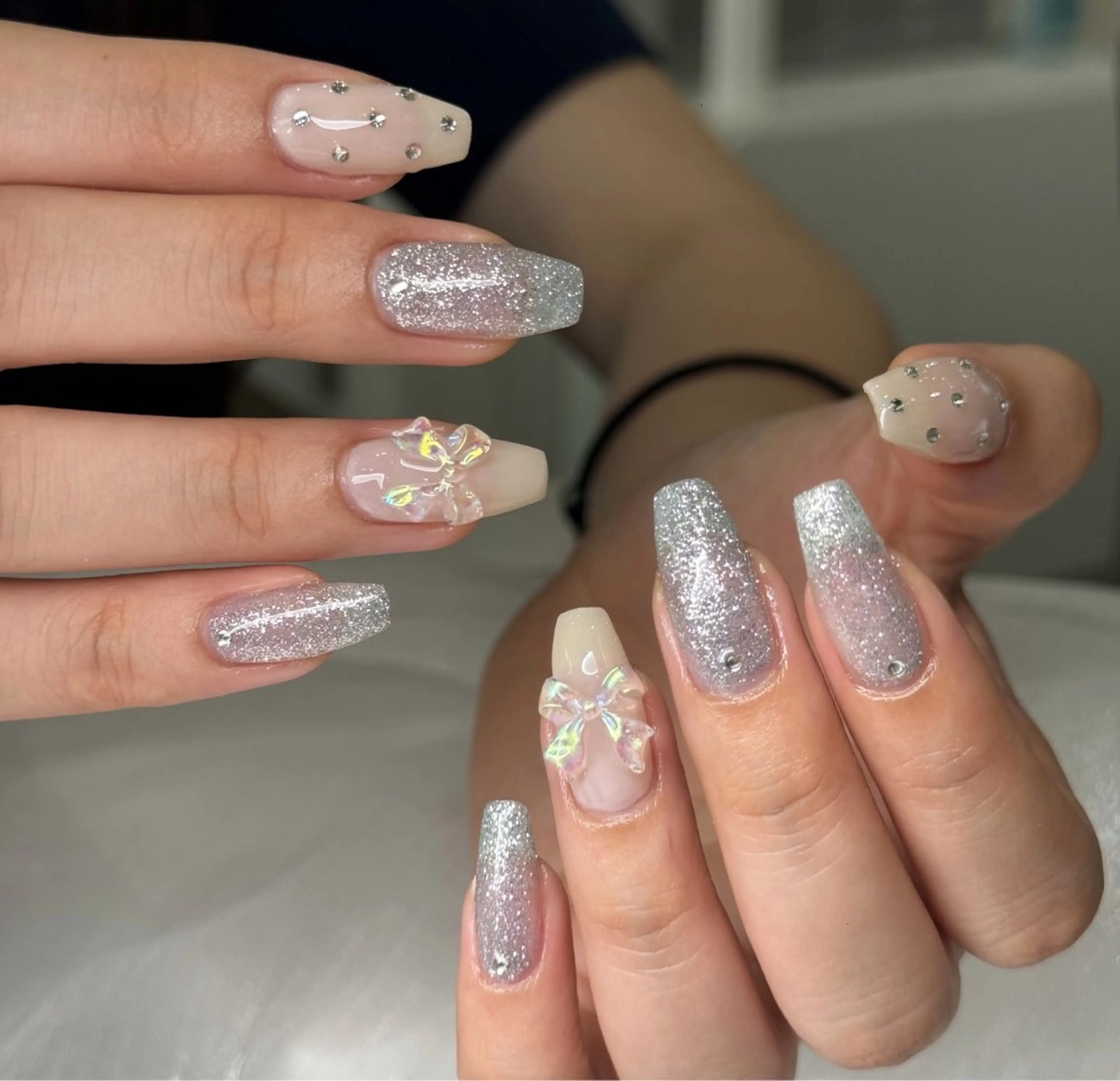 ネイル オーロラネイル ブルー チークネイル フットネイル フレンチネイル ハンドネイル HANA ハナのネイルデザイン