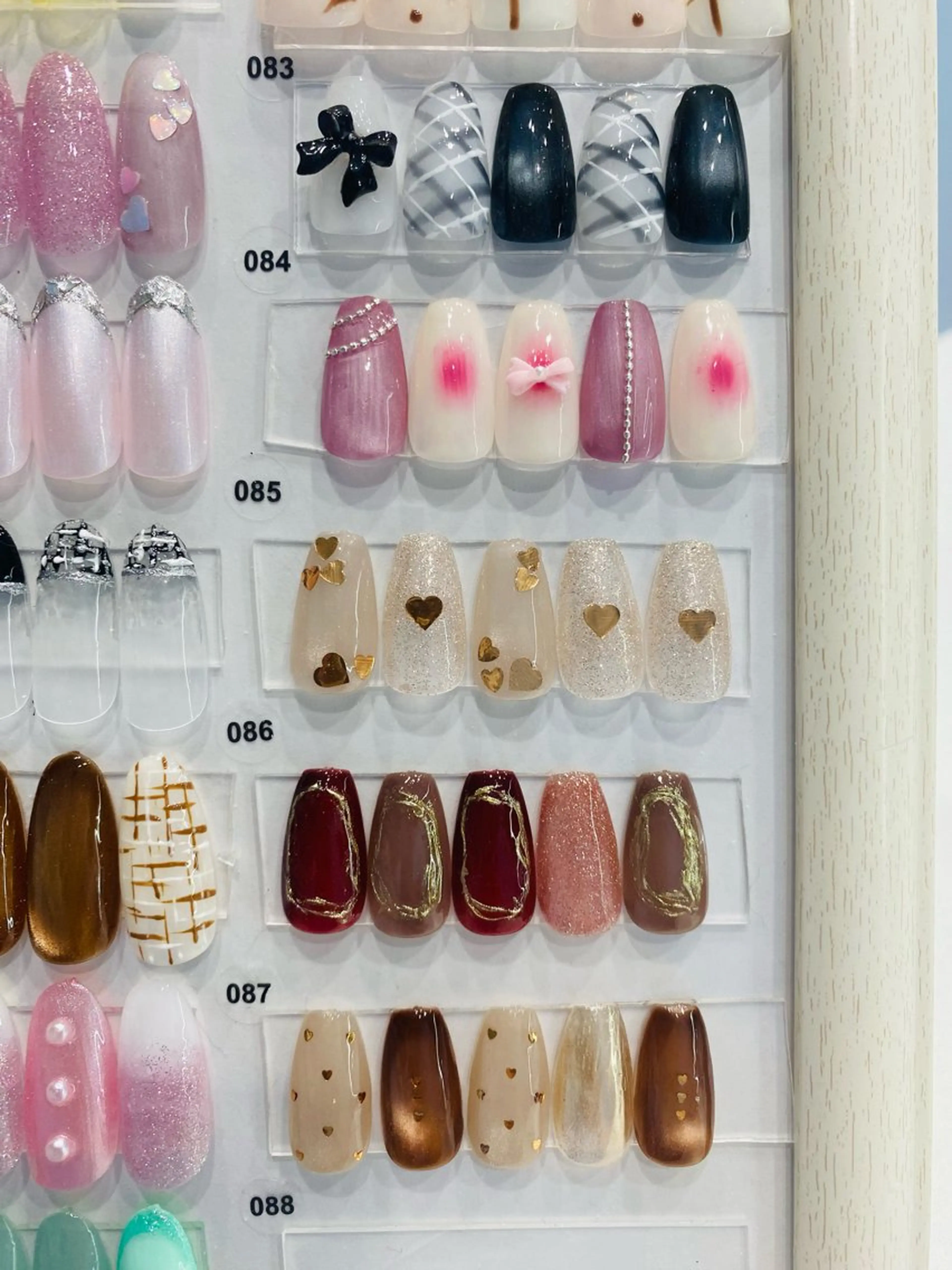 ネイル M'CLAIR所属・M'CLAIR makikoのネイルデザイン