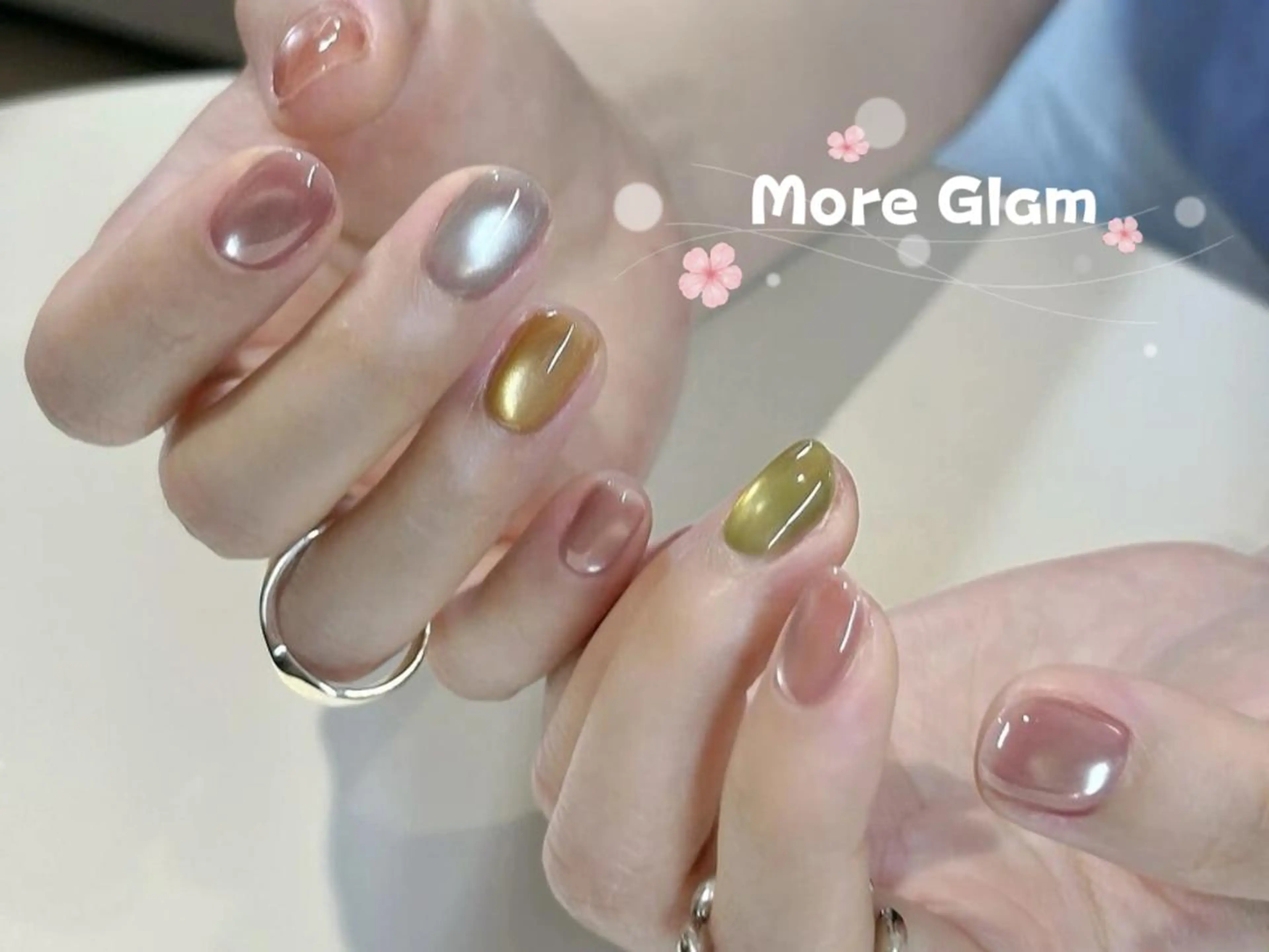 ネイル 長さ出し フットネイル フレンチネイル ジェルネイル ガラスフレンチ MoreGlam ネイルのネイルデザイン