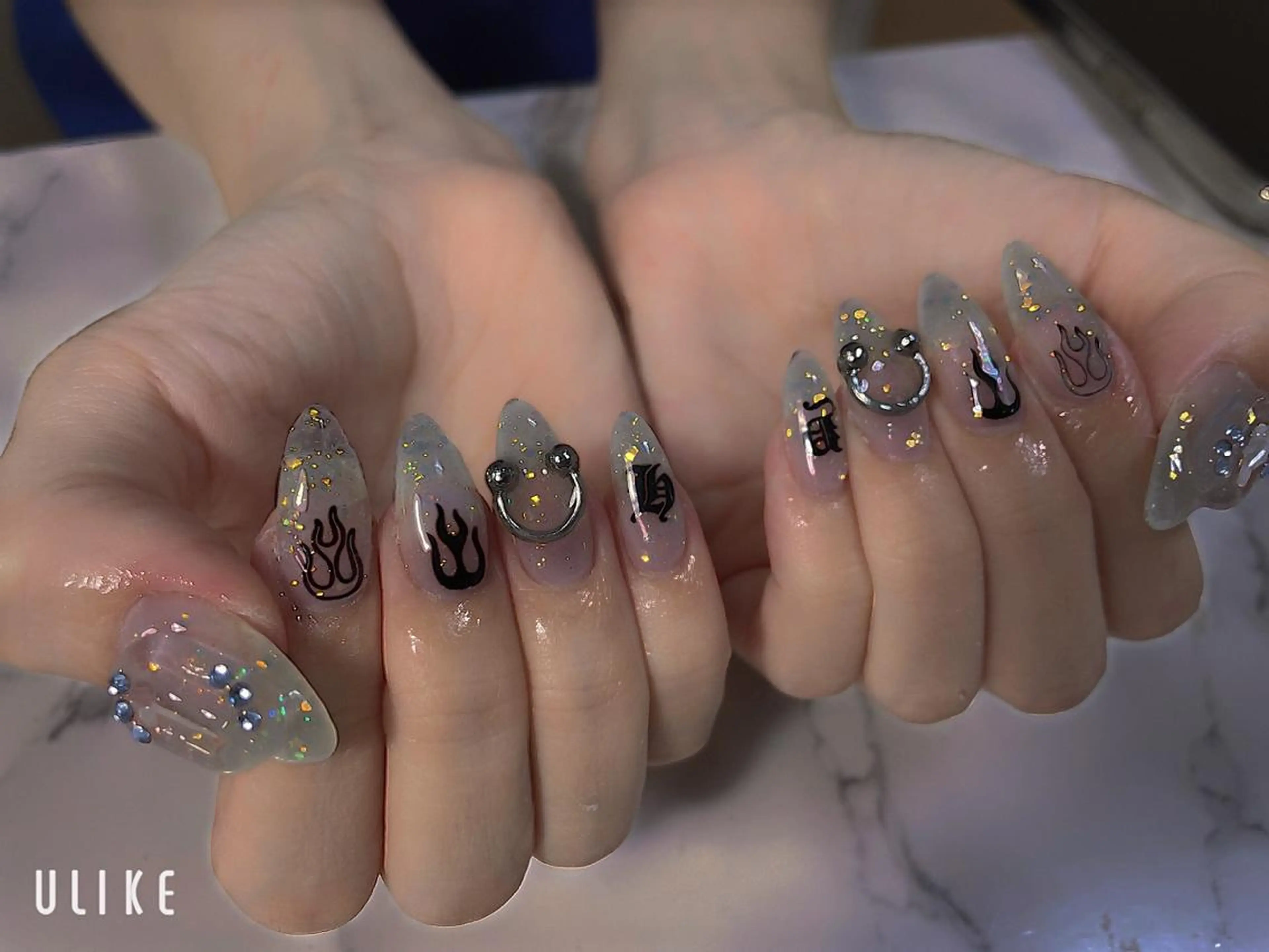 ネイル 高草木 桃香のネイルデザイン