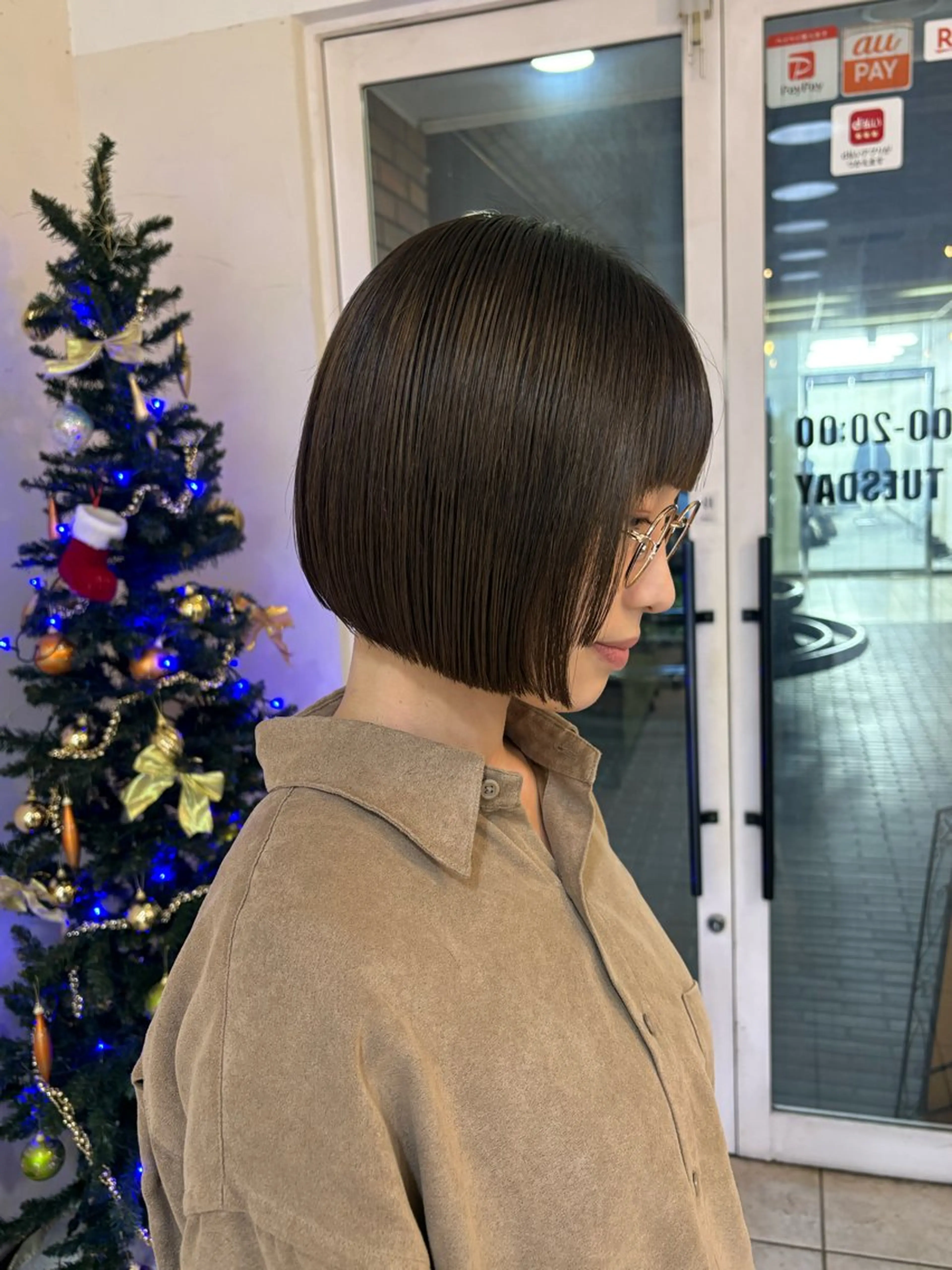 ショート ボブ 姫カット カット トリートメント スズキ ユウナのヘアスタイル