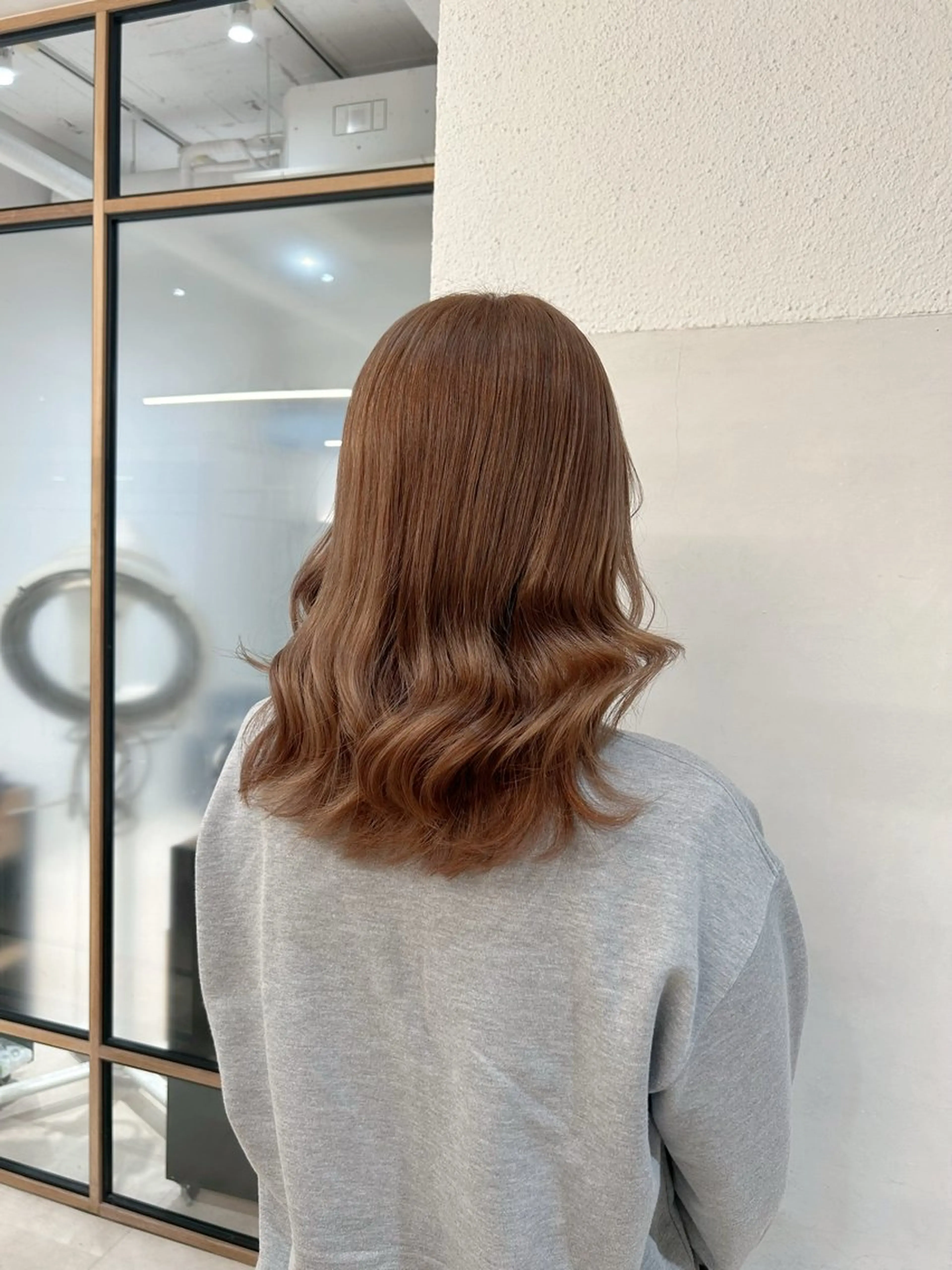 ミディアム カット ヘアカラー ゆうき あすかのヘアスタイル