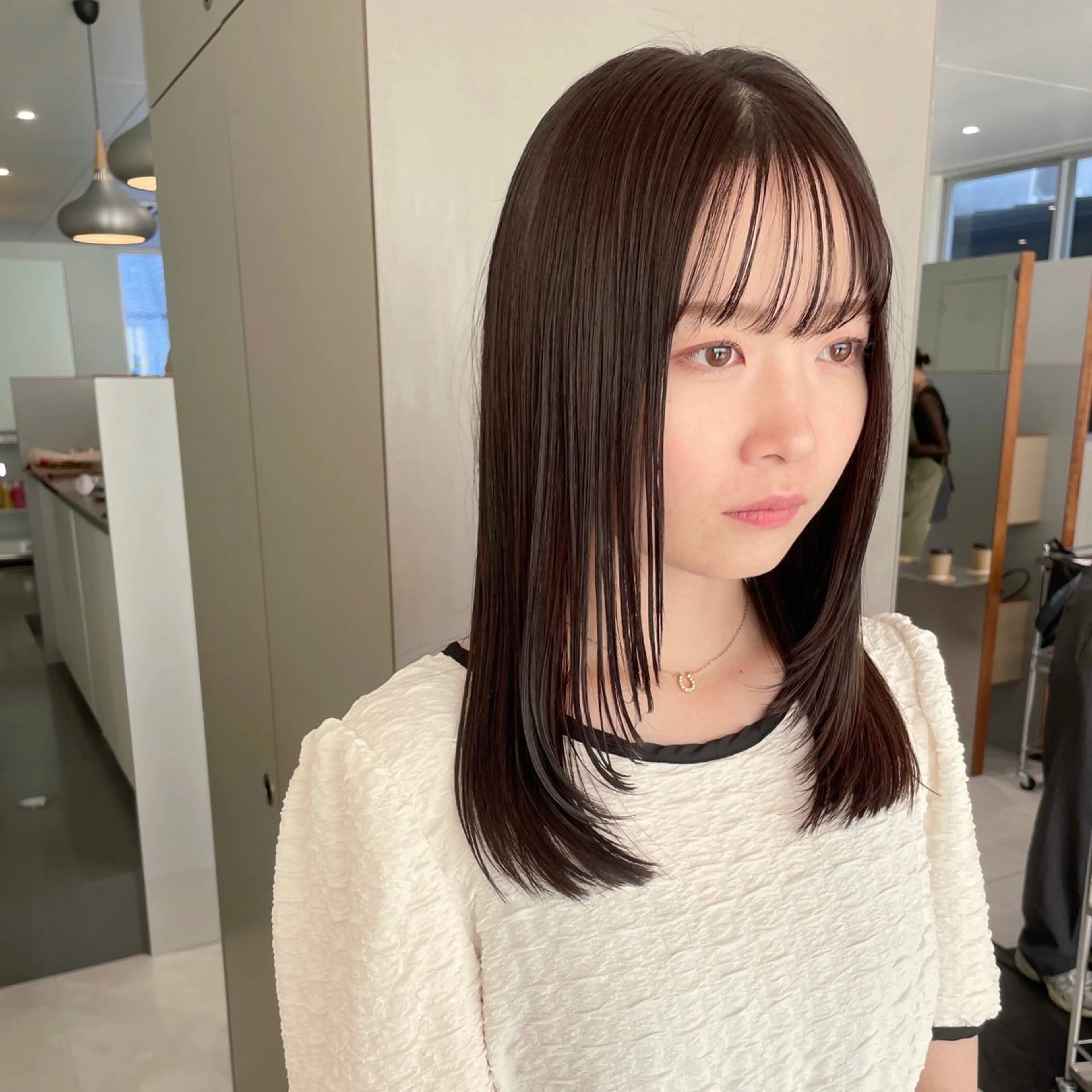 ロング カラー アッシュ ベージュカラー ブリーチ 透明感カラー ダークアッシュ ブリーチ/レイヤー 🌻Mutsumiのヘアスタイル
