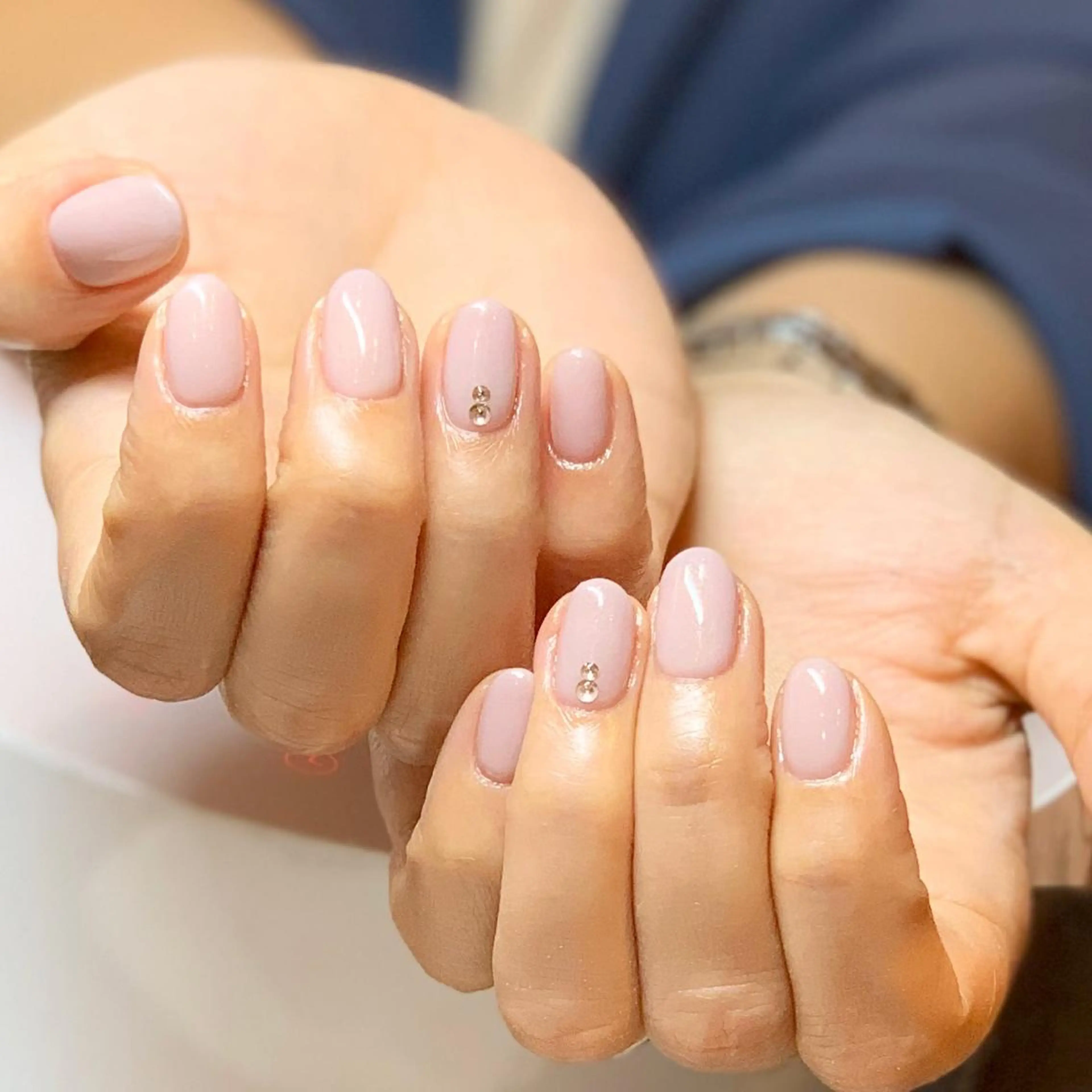 ネイル ワンカラーネイル alma nailsのネイルデザイン