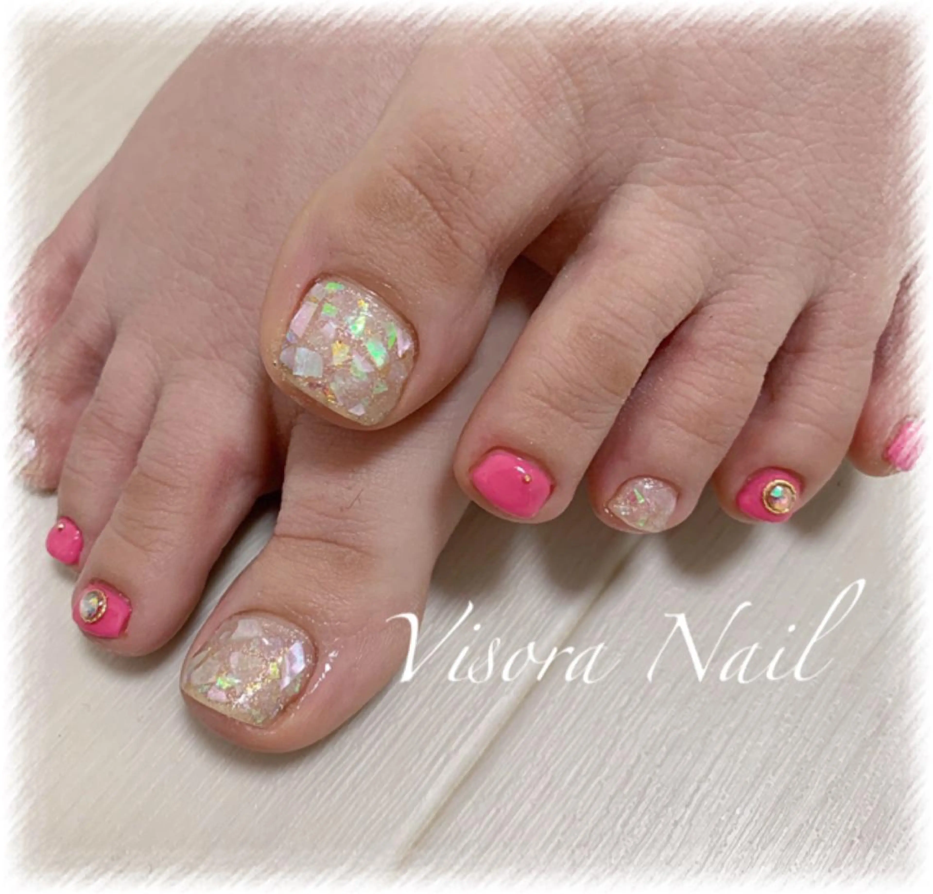 ネイル フットネイル フットネイル 美SORA ～ｳﾞｨｿﾗ～のネイルデザイン