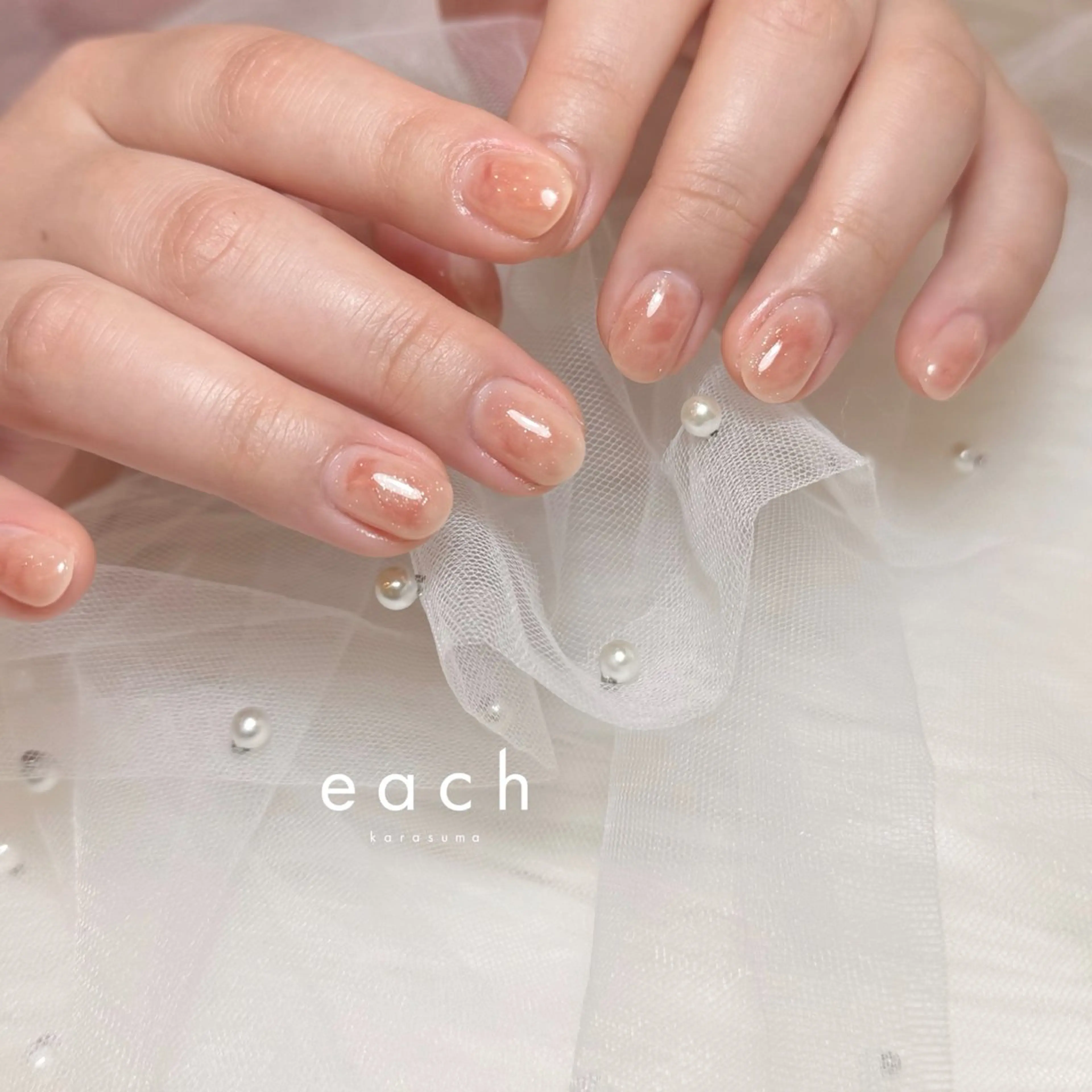 ショート ハンドネイル 𝐞𝐚𝐜𝐡 nanami🩰のネイルデザイン
