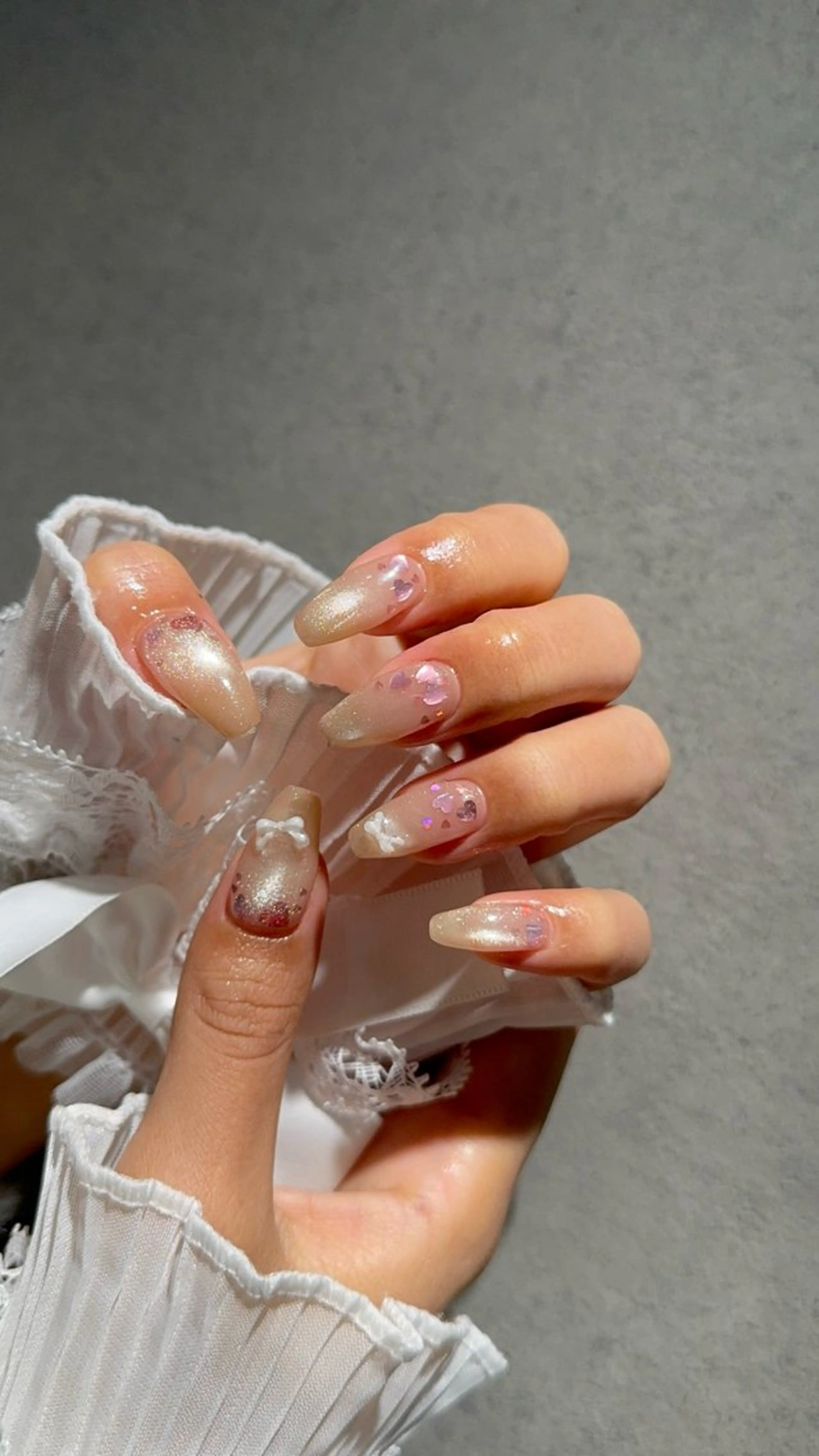 ネイル I-nailロング /ワンホン/キラキラのネイルデザイン