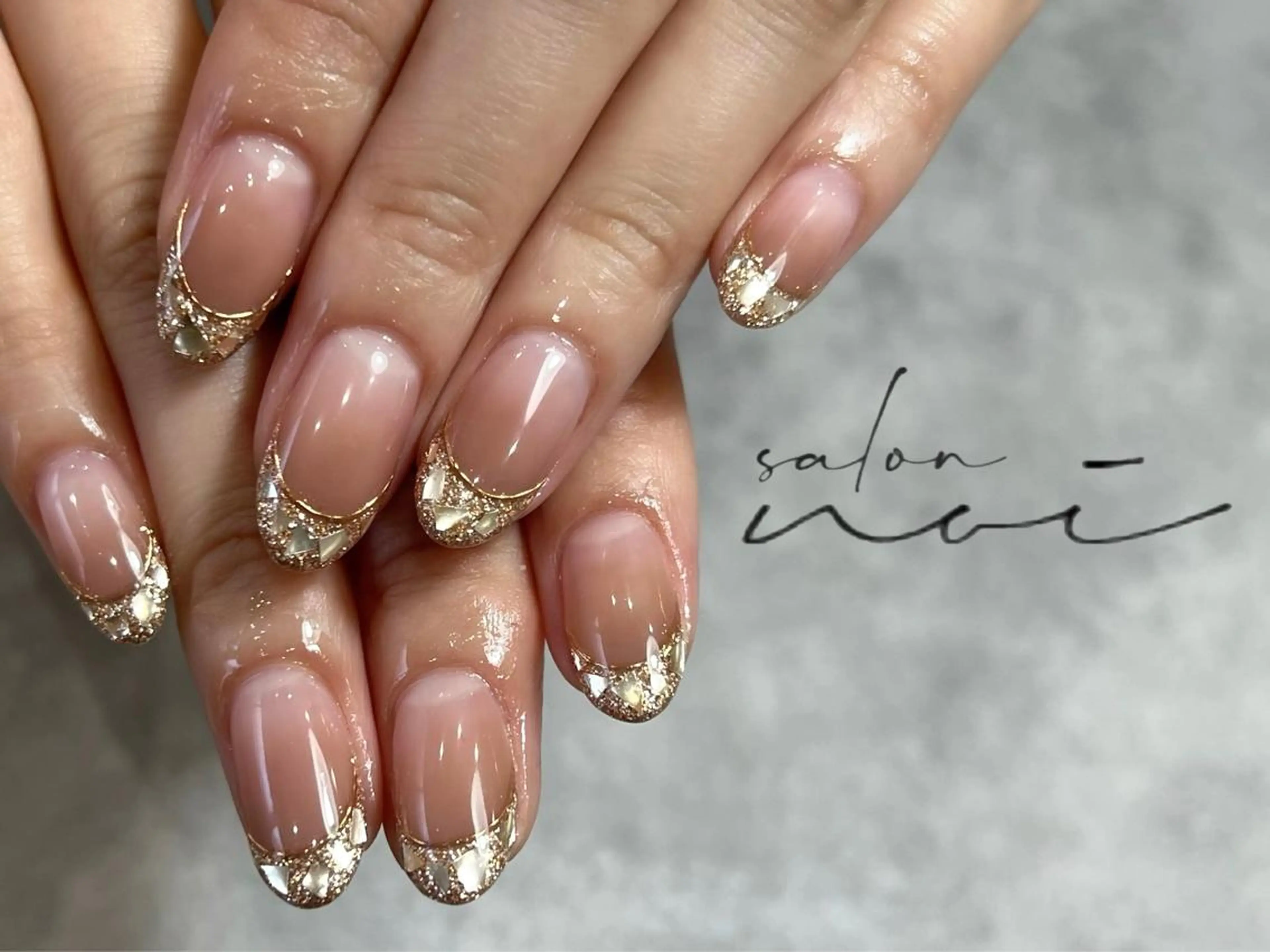 ネイル ブラウン フレンチネイル ガラスフレンチ ハンドネイル salon noi所属・salon noiのネイルデザイン