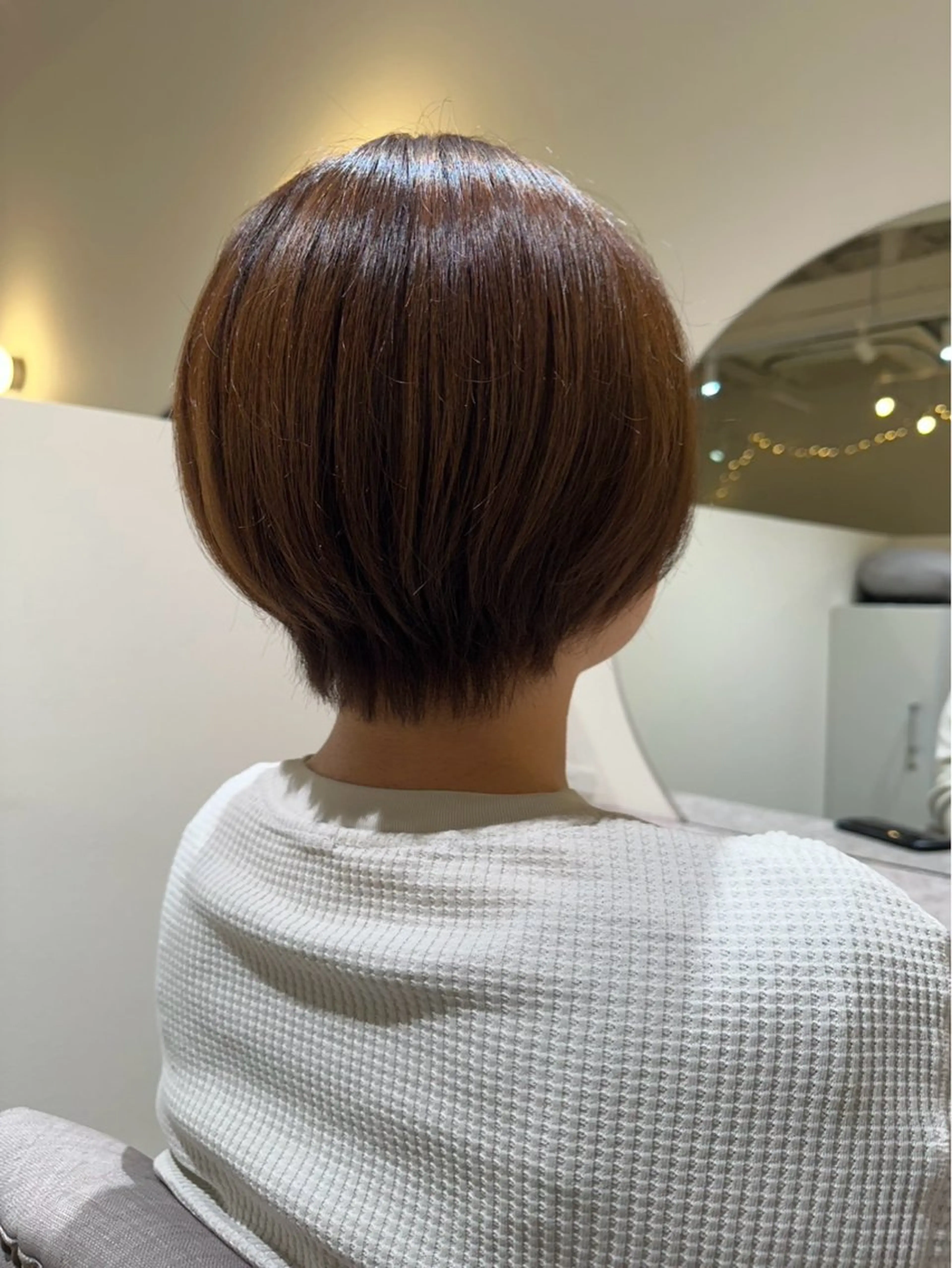 ショート カラー LEAPS adore都島店所属・みゆう 都島/透明感のヘアスタイル