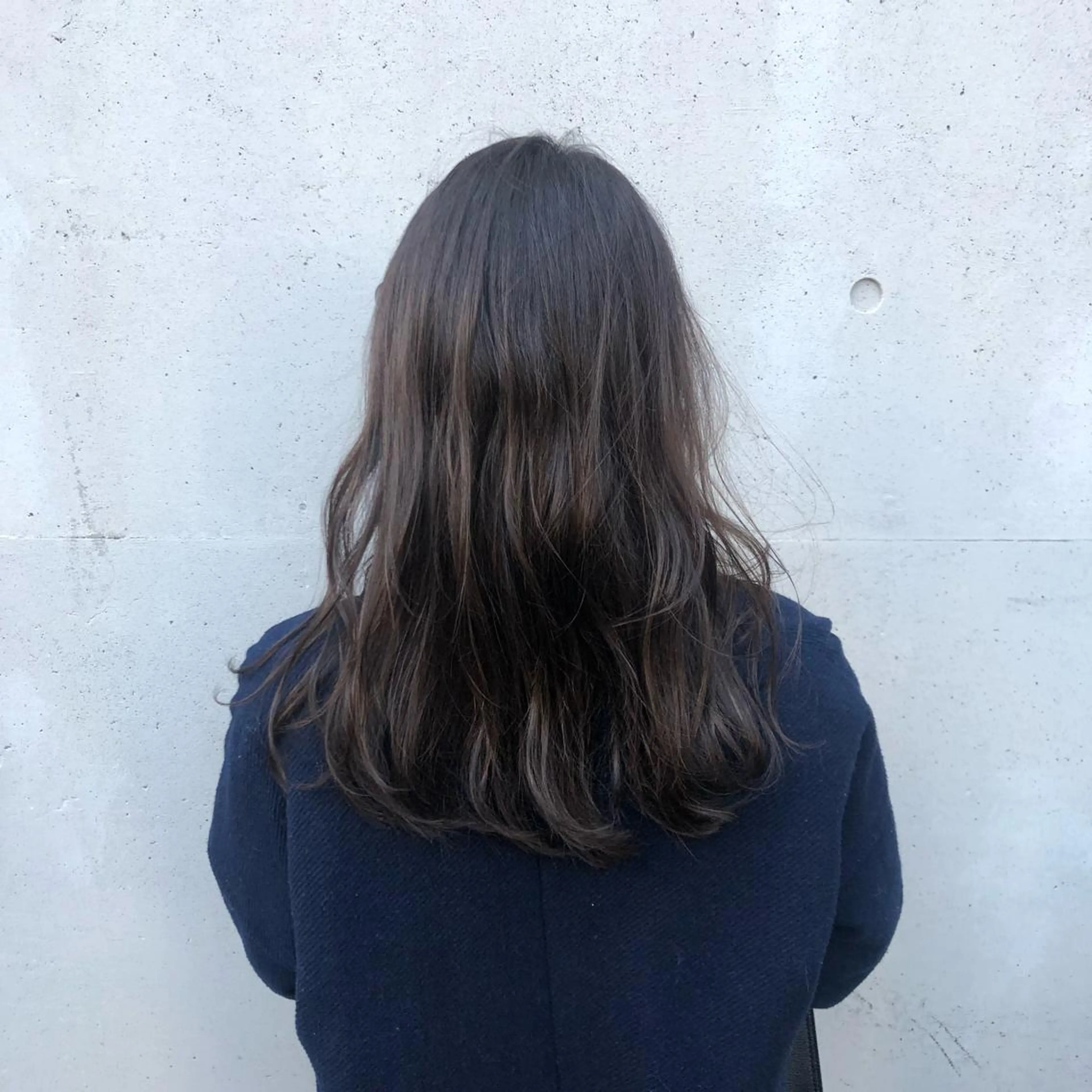 ロング カラー ベージュカラー カット ヘアカラー トリートメント 酸性縮毛矯正🧴韓国 レイヤー/髪質改善のヘアスタイル