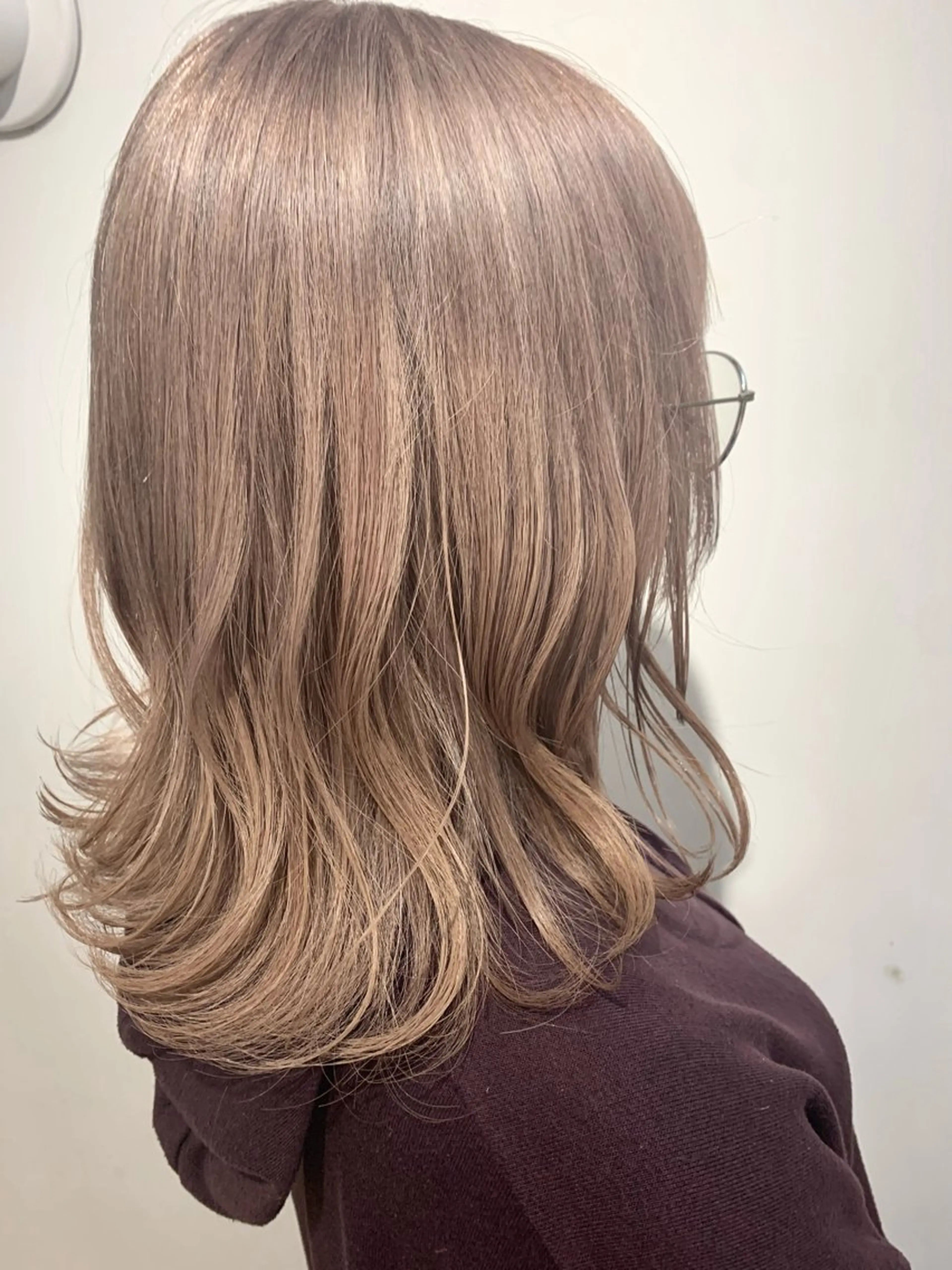 ミディアム ヘアカラー ✨ハイトーン✨艶髪 ✨髪質改善✨和田のヘアスタイル