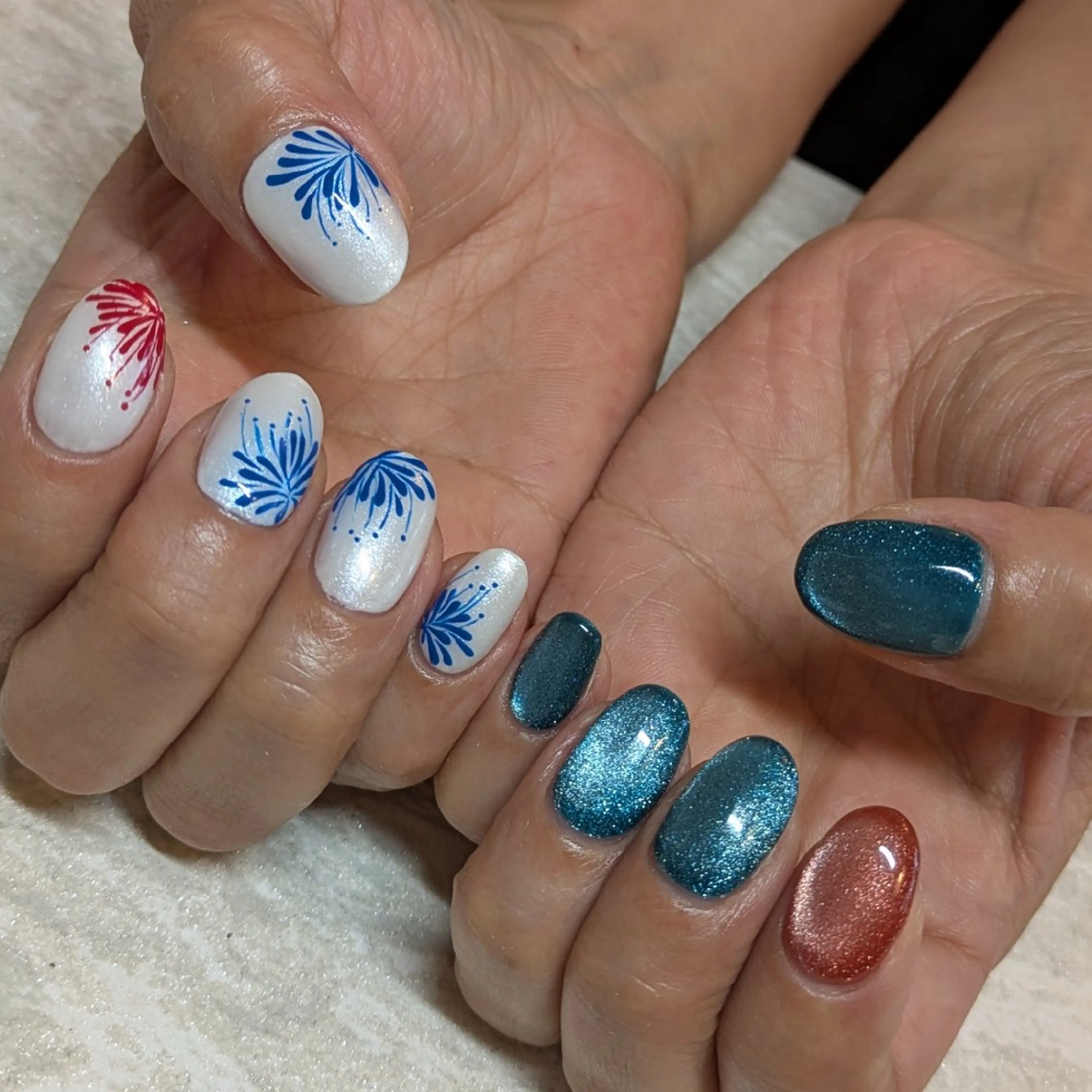 ネイル ジェヌインネイル 河内のネイルデザイン