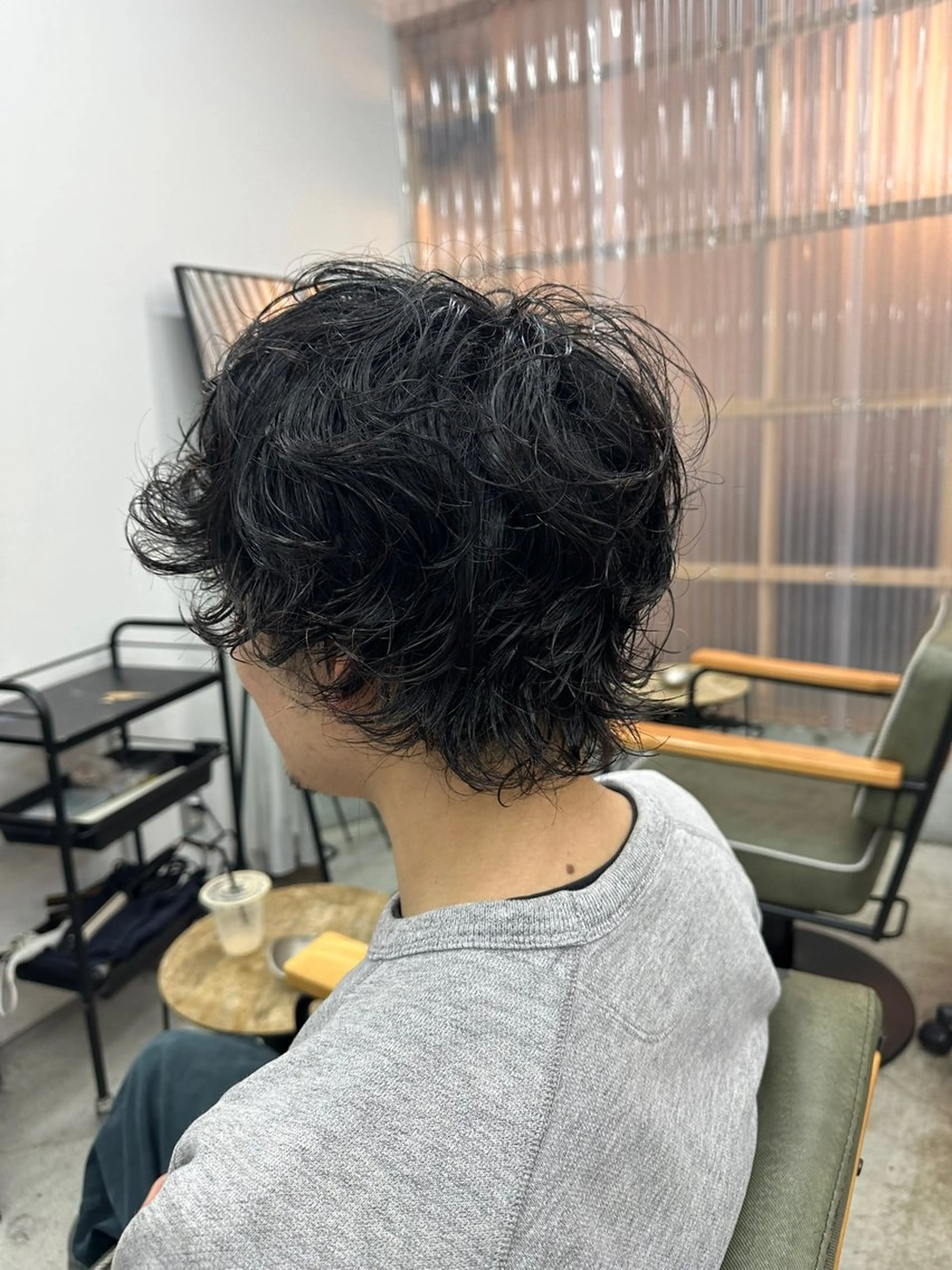 ショート パーマ メンズ ビジネス メンズパーマ 似合わせカット ニュアンスパーマ 大阪心斎橋alu メンズヘア野田和宏のヘアスタイル