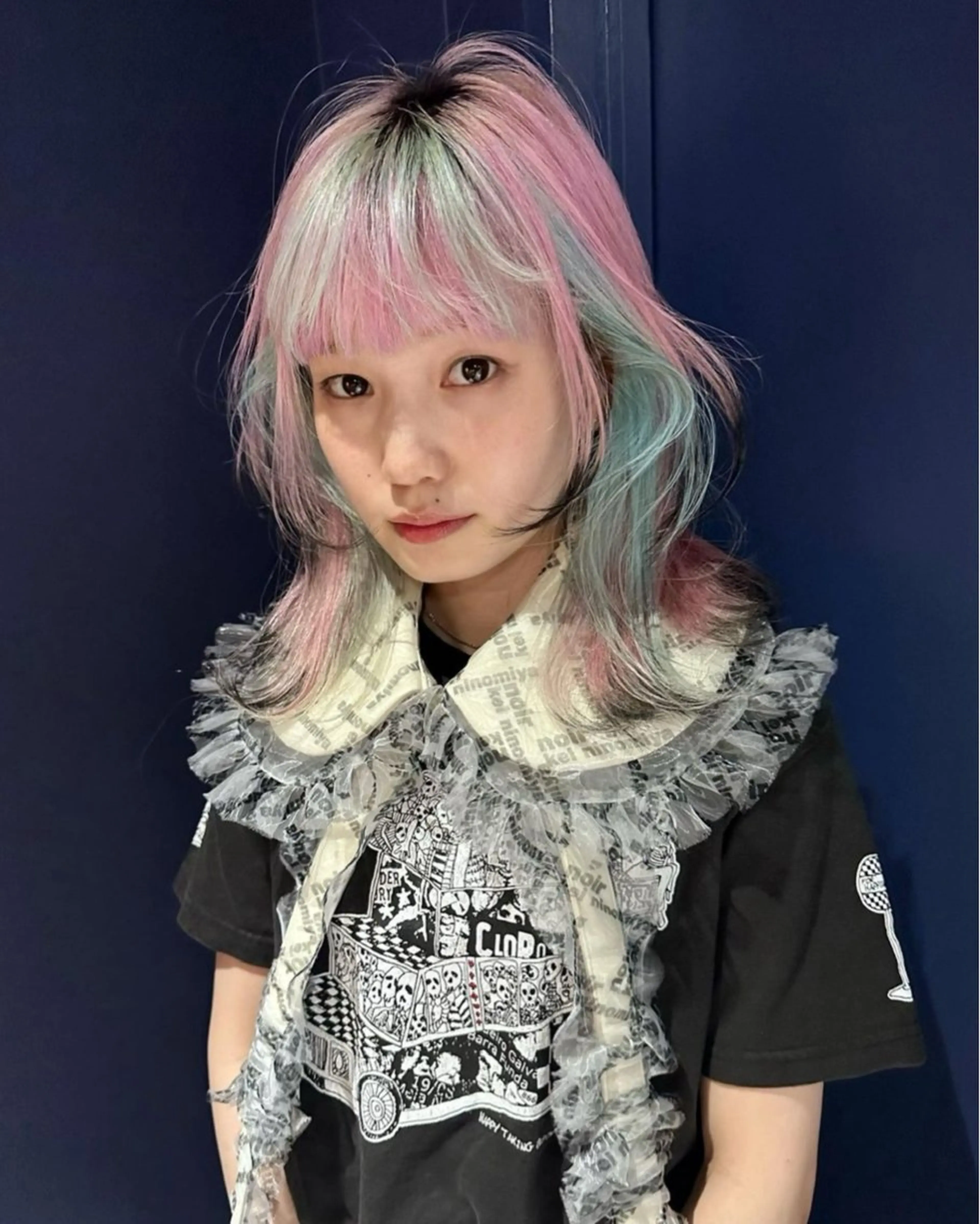 セミロング カラー ナチュラル・ハイトー ン🏆HINOKIのヘアスタイル