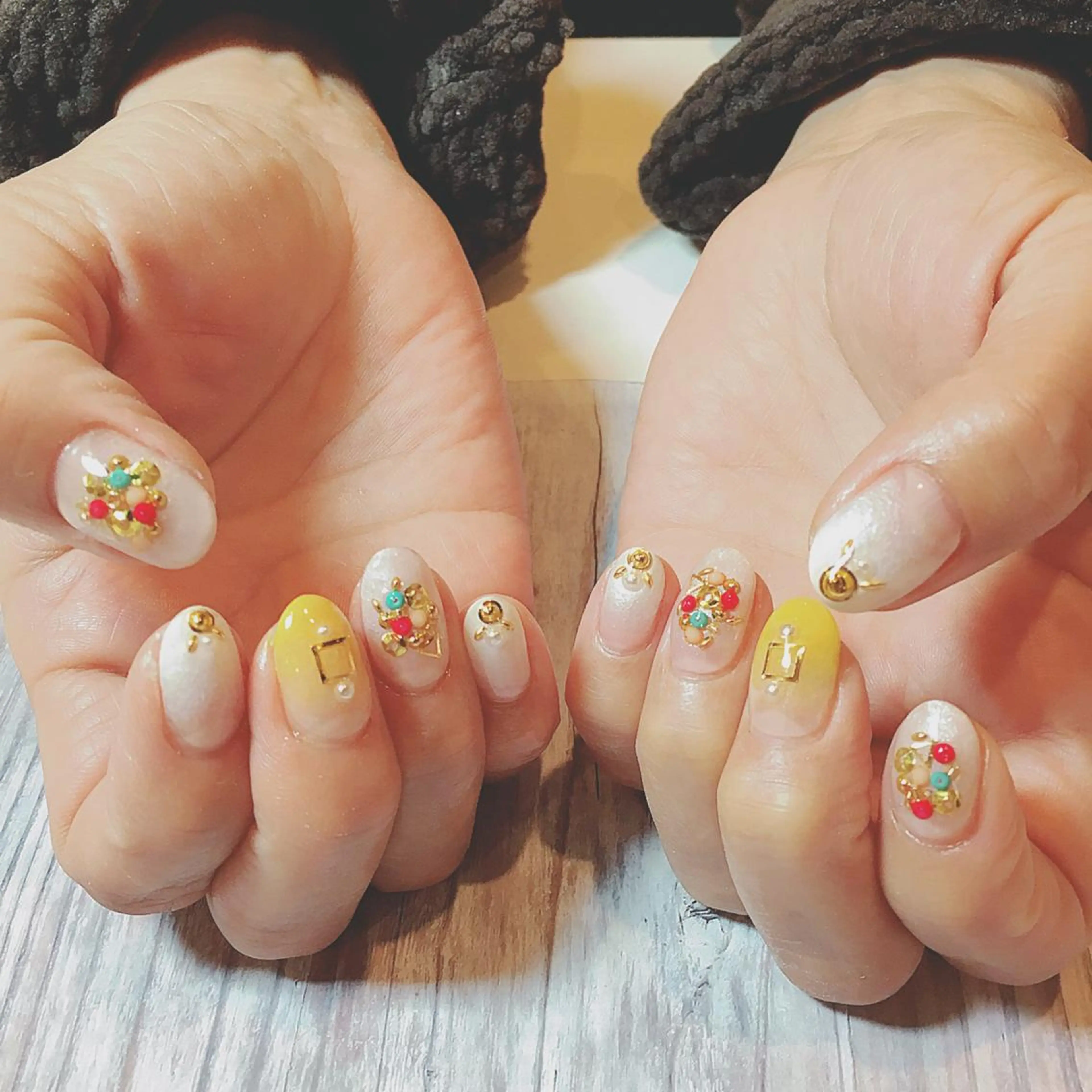 ネイル 森山 舞のネイルデザイン