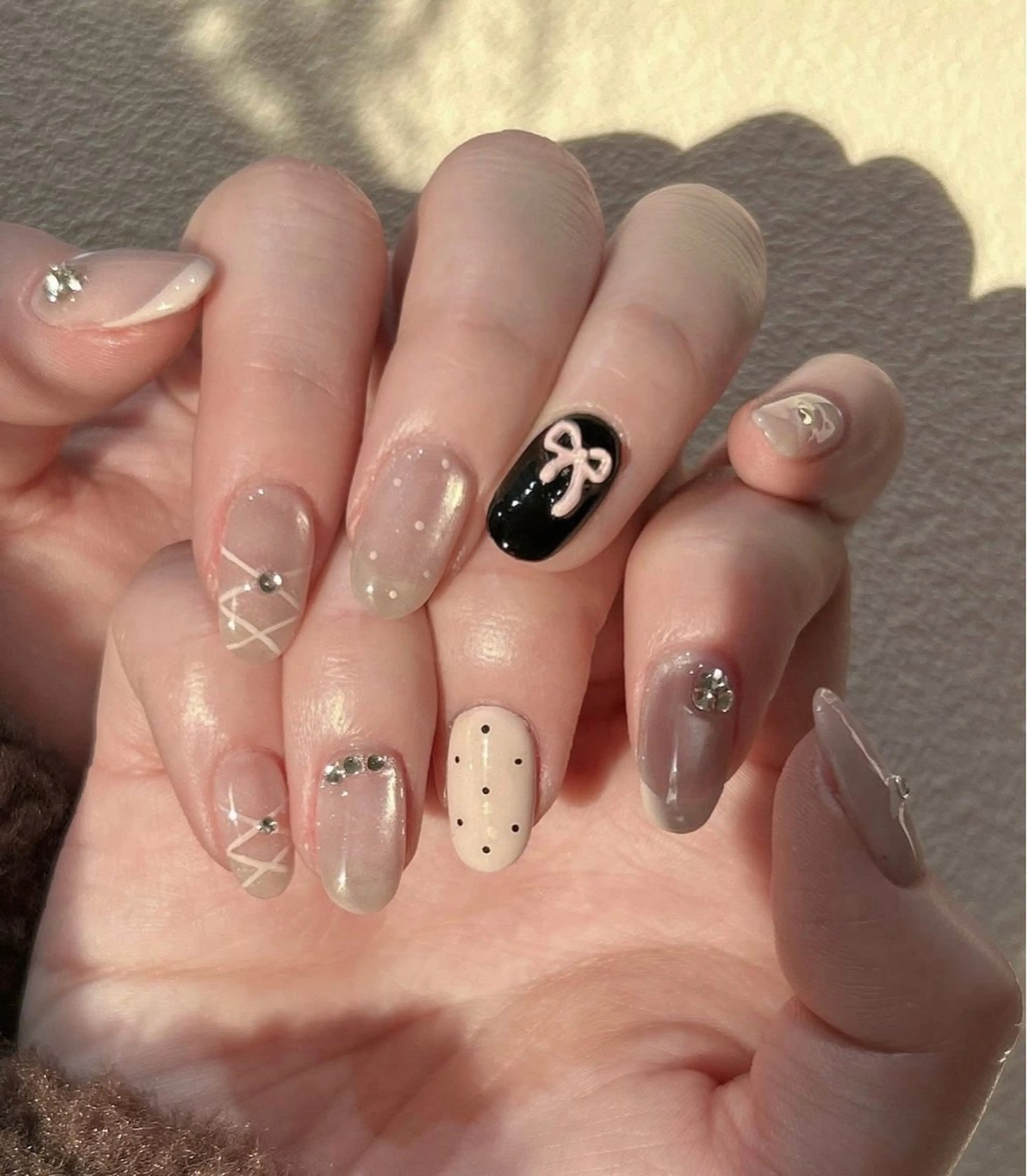 ネイル MQueen ネイルサロンのネイルデザイン