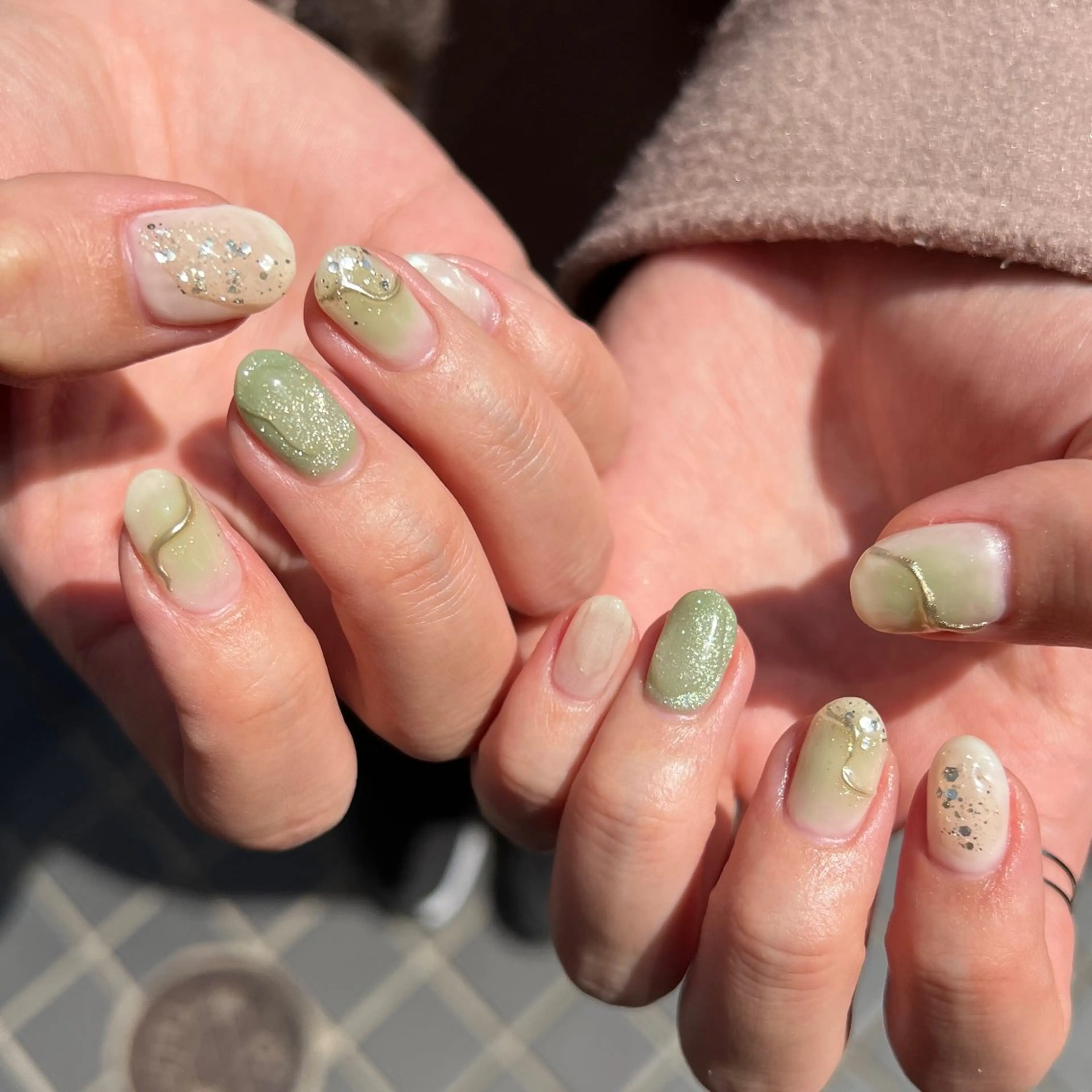 ネイル ハンドネイル 河野 弥月のネイルデザイン