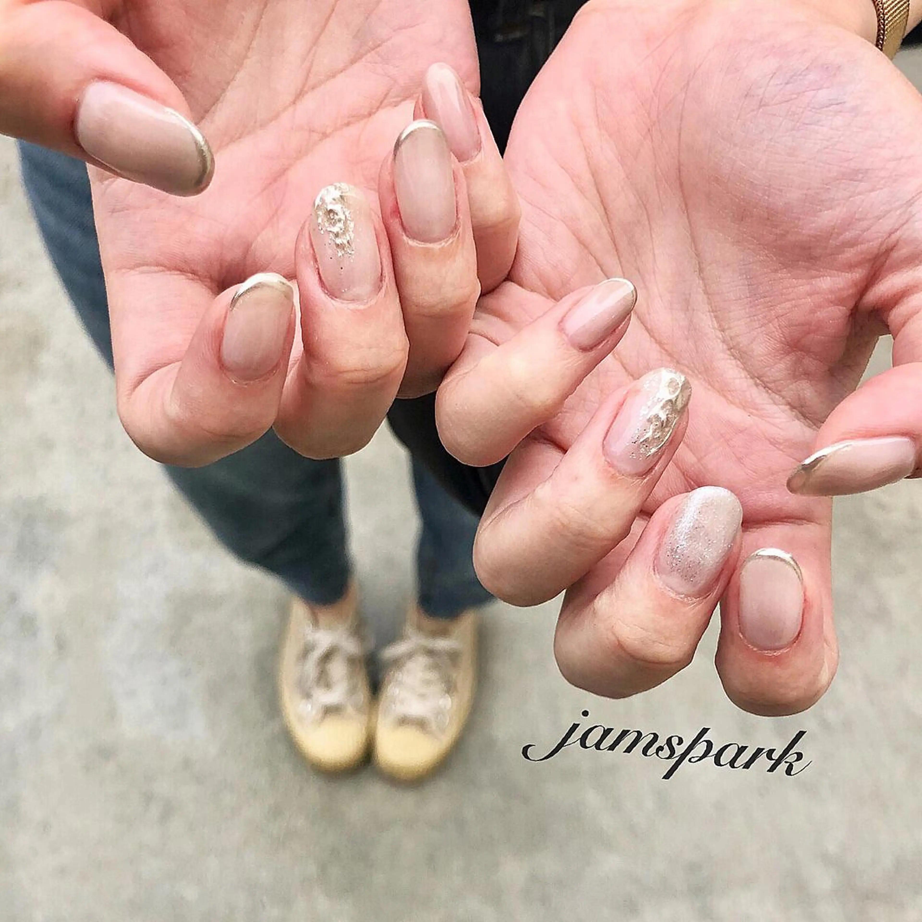 ネイル クリアネイル フレンチネイル ミラーネイル ニュアンスネイル シルバー ハンドネイル jamspark ✨のネイルデザイン