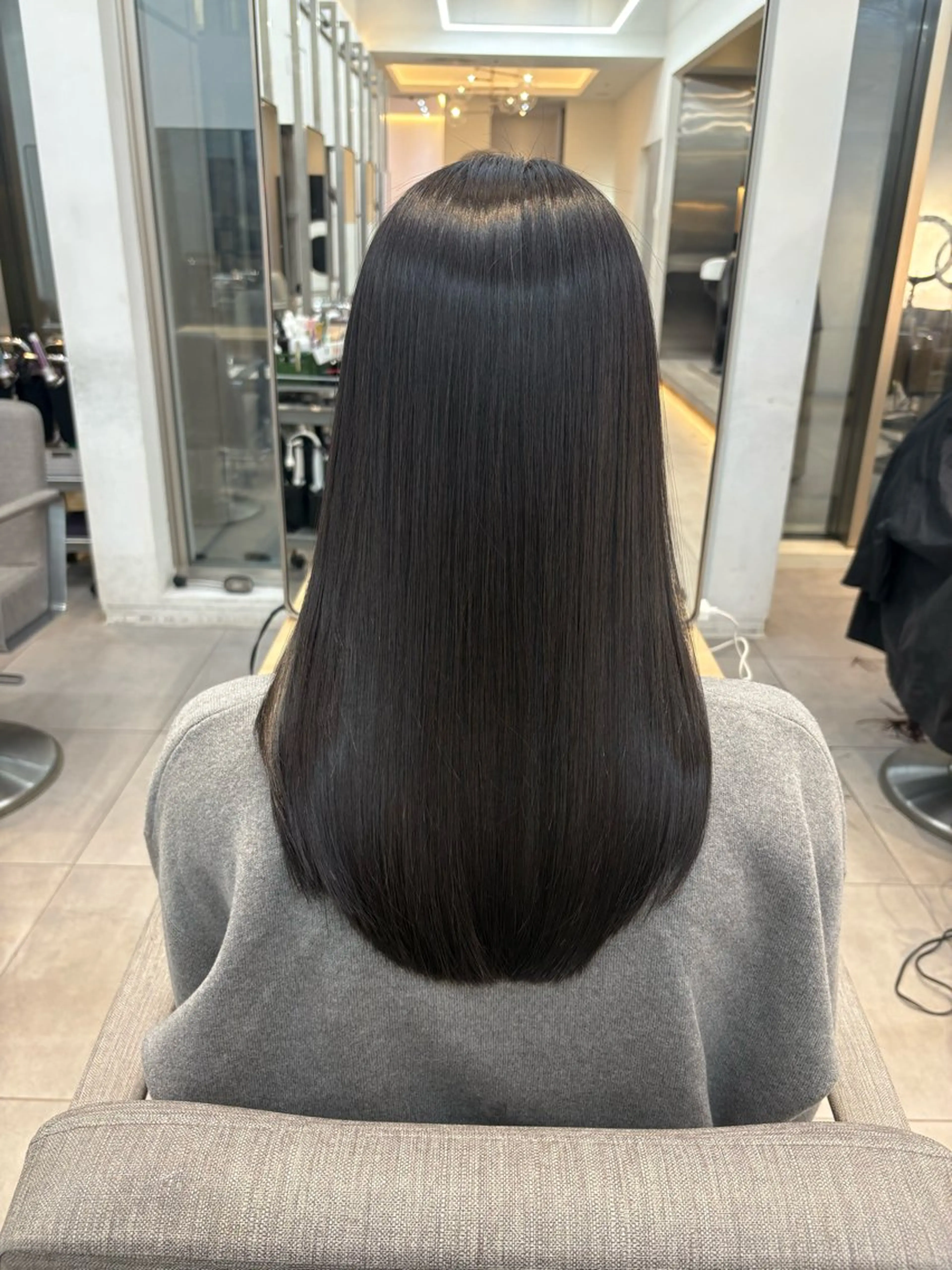 ミディアム 縮毛矯正 nok所属・レイヤー/ベージュ/ どますず🌺のヘアスタイル