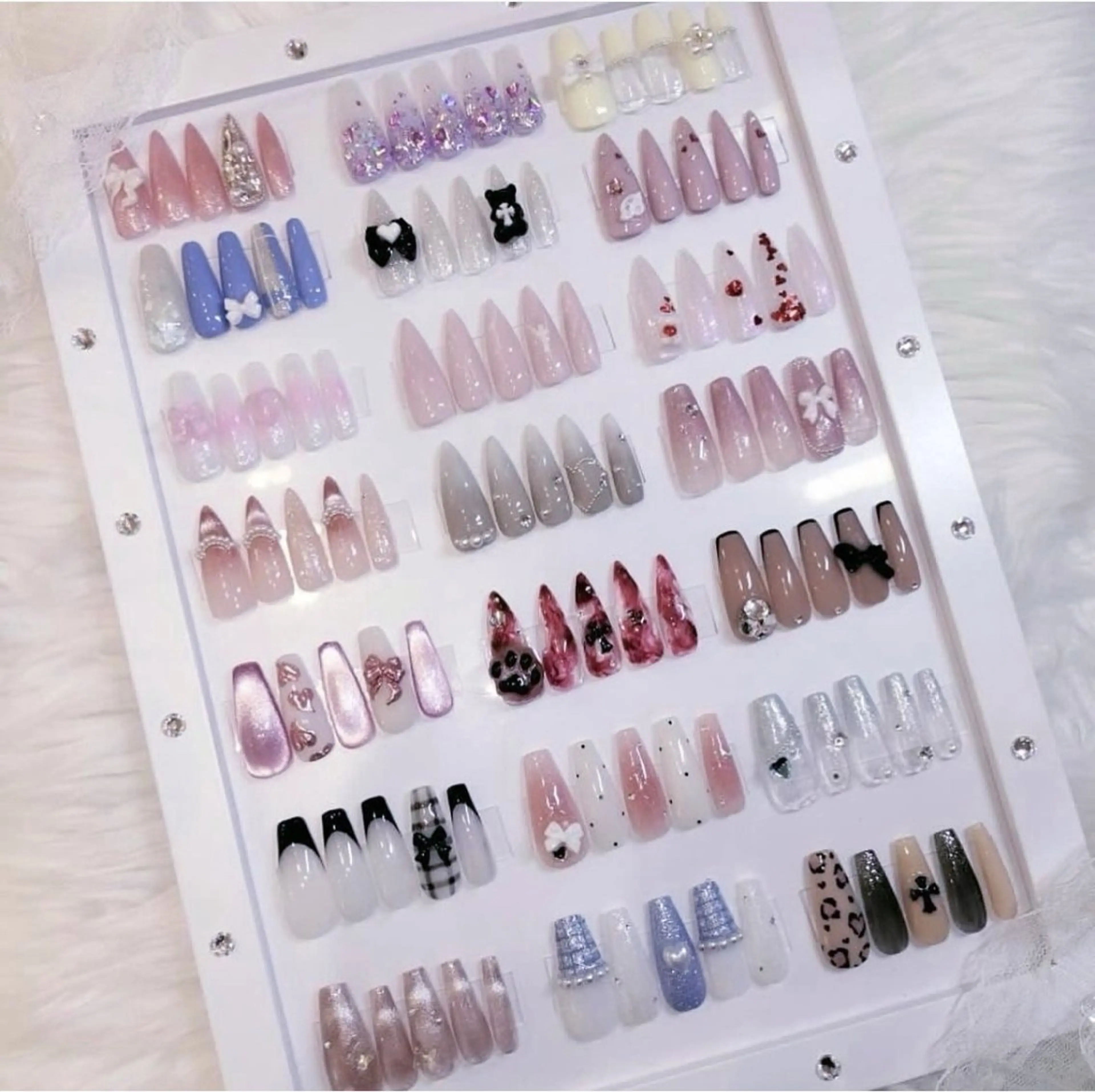 ネイル ジェルネイル ハンドネイル すず/ Betty Nailのネイルデザイン